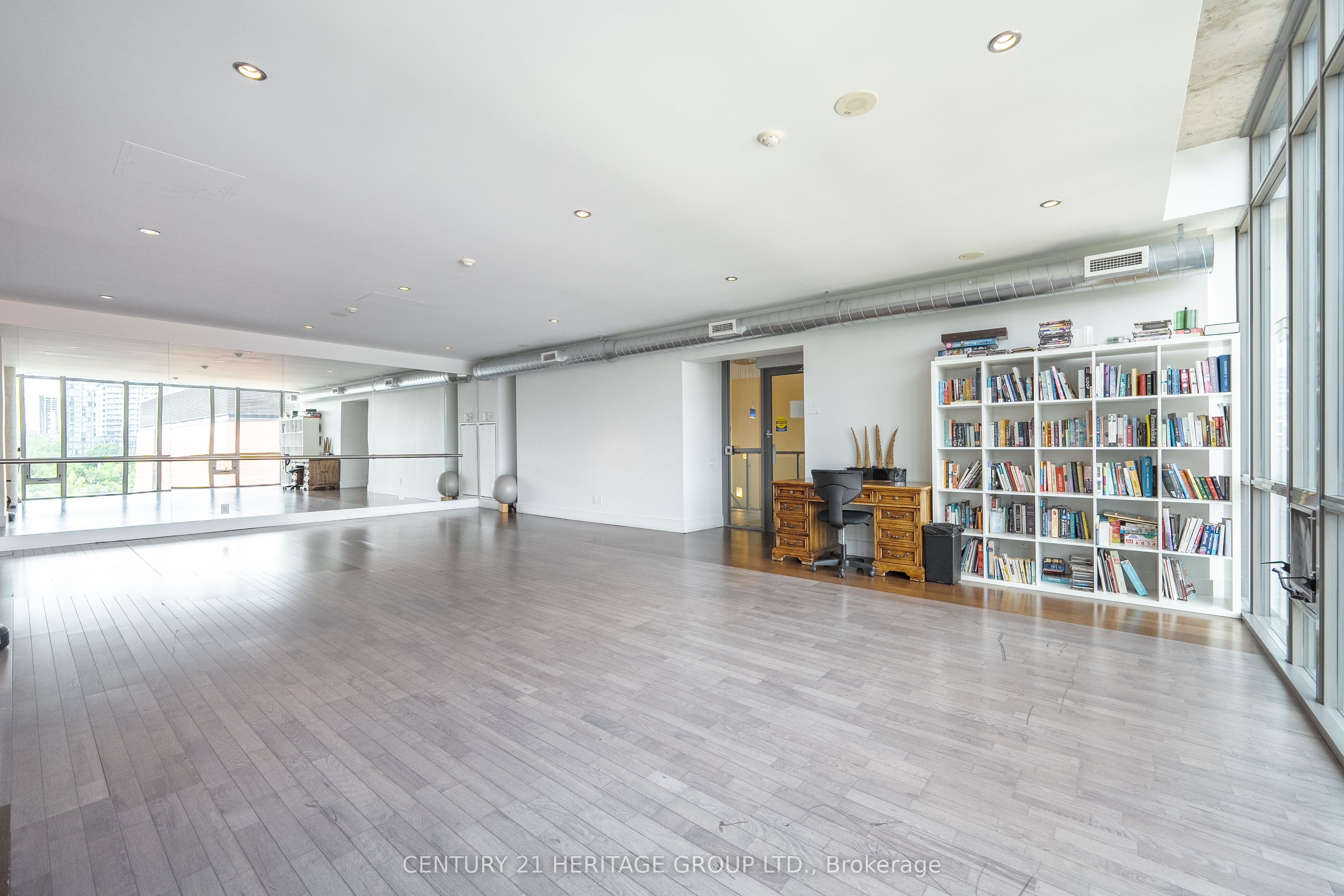 33 Mill Street 607 Property Photo 33