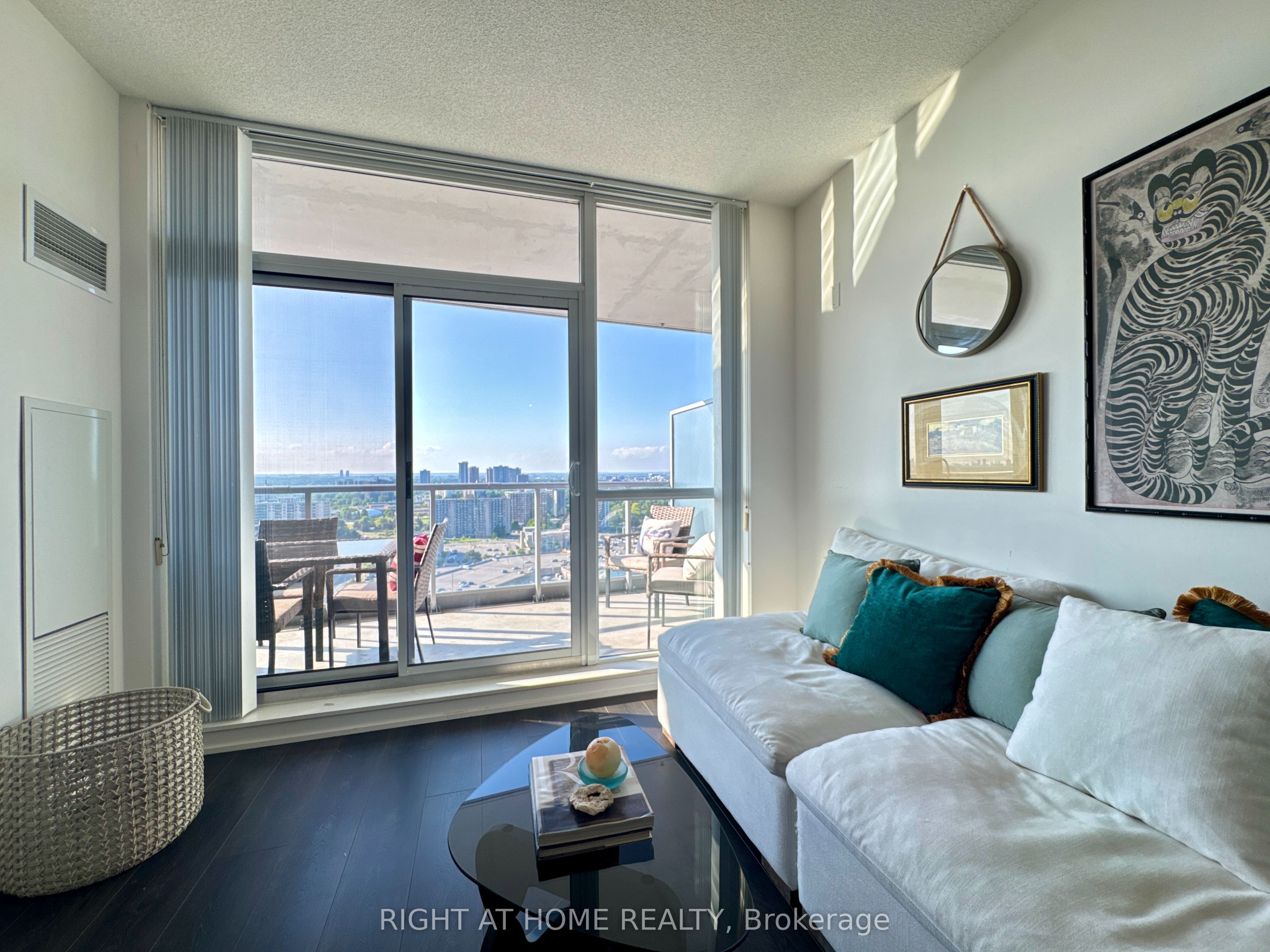 70 Forest Manor Road 2109 Property Photo 3