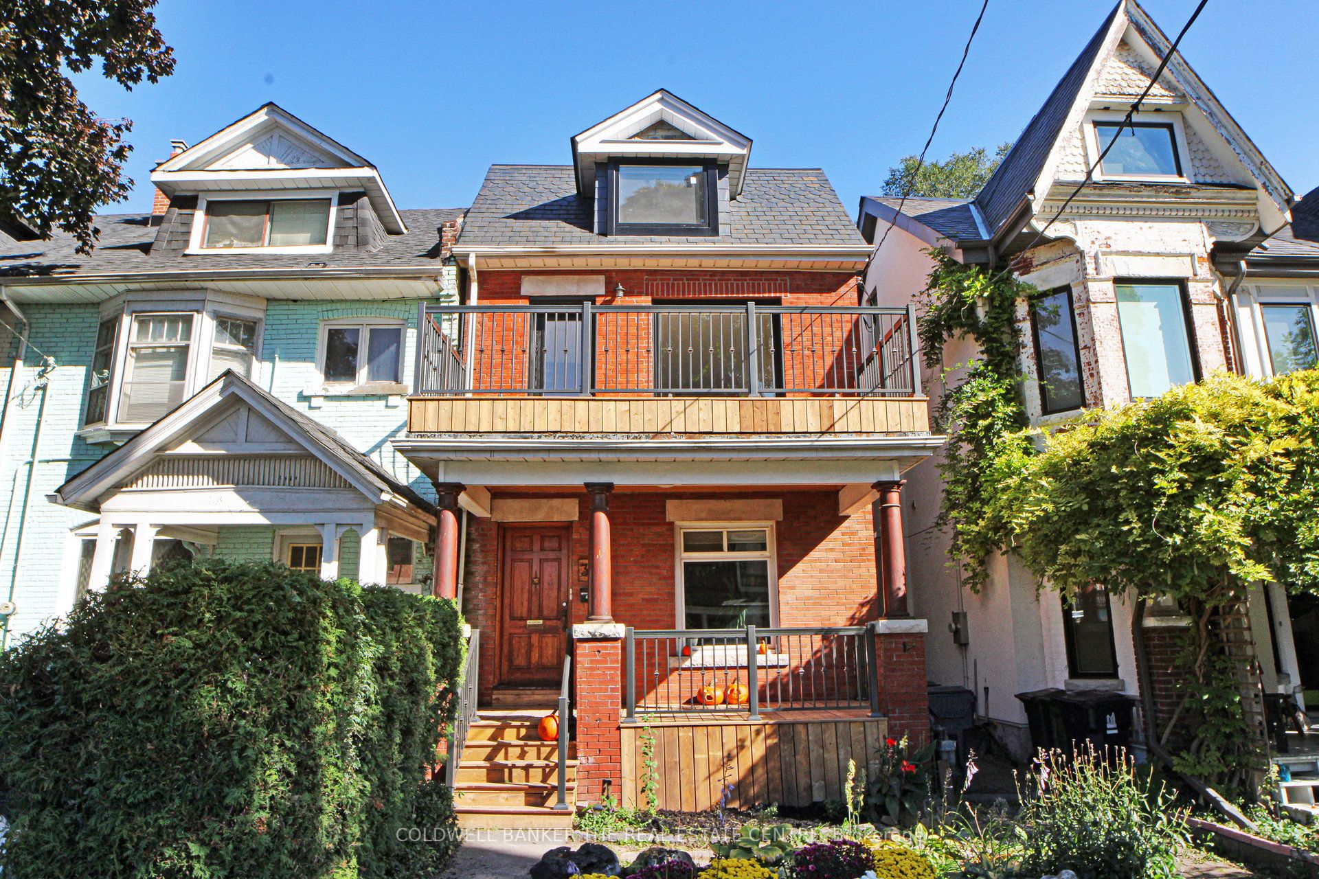 351 Clinton Street Property Photo 1