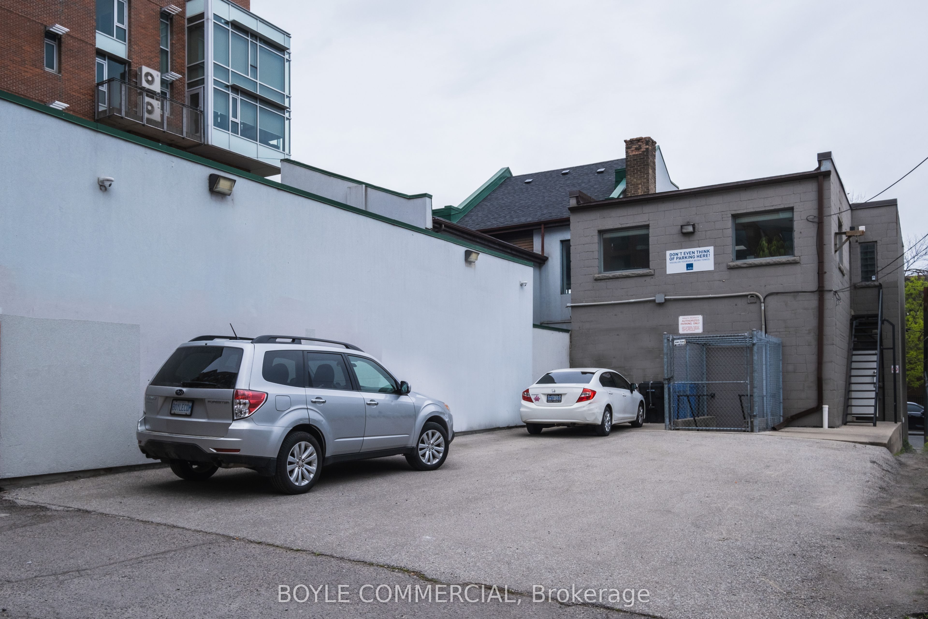 132 Jarvis Street Property Photo 4