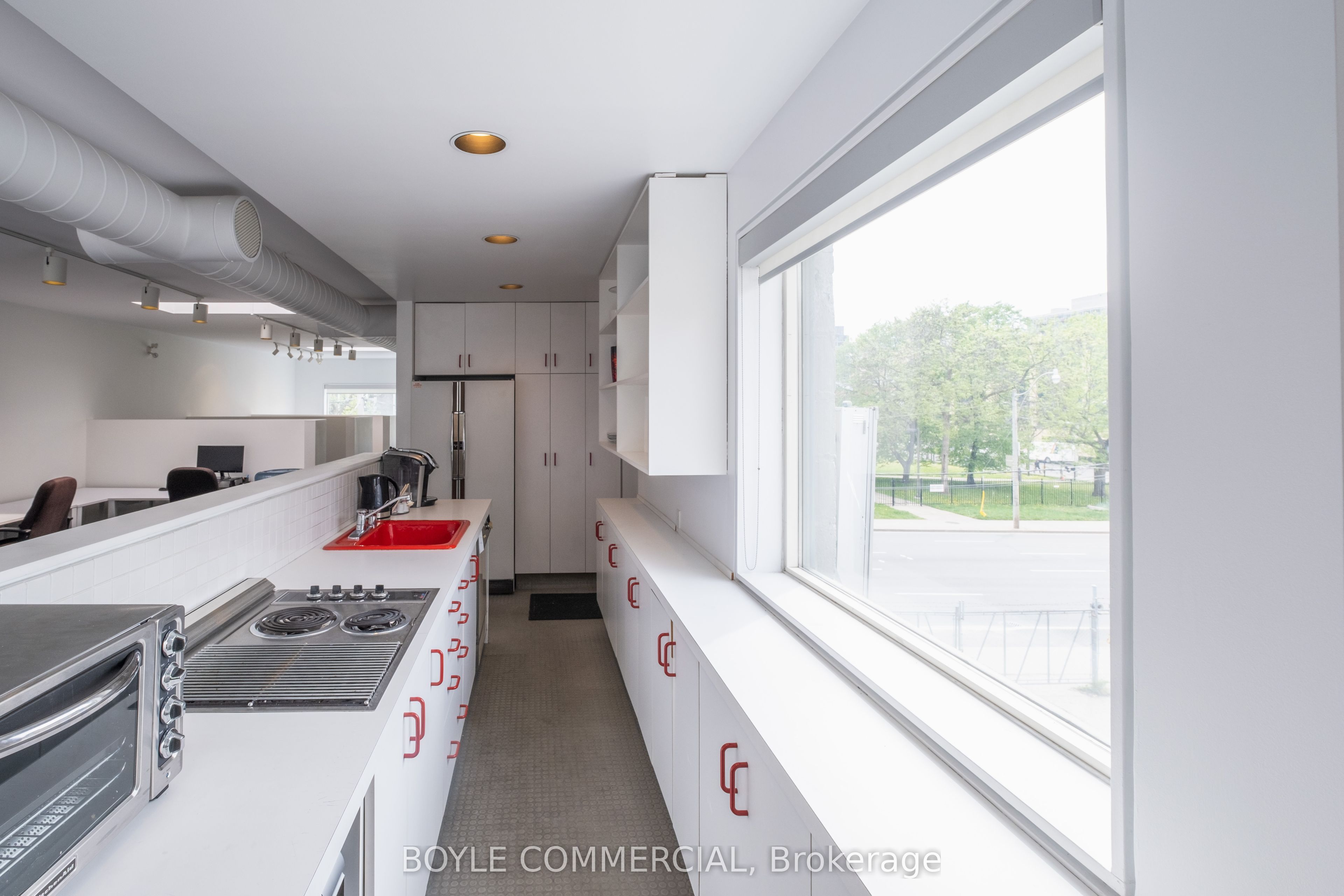 132 Jarvis Street Property Photo 15