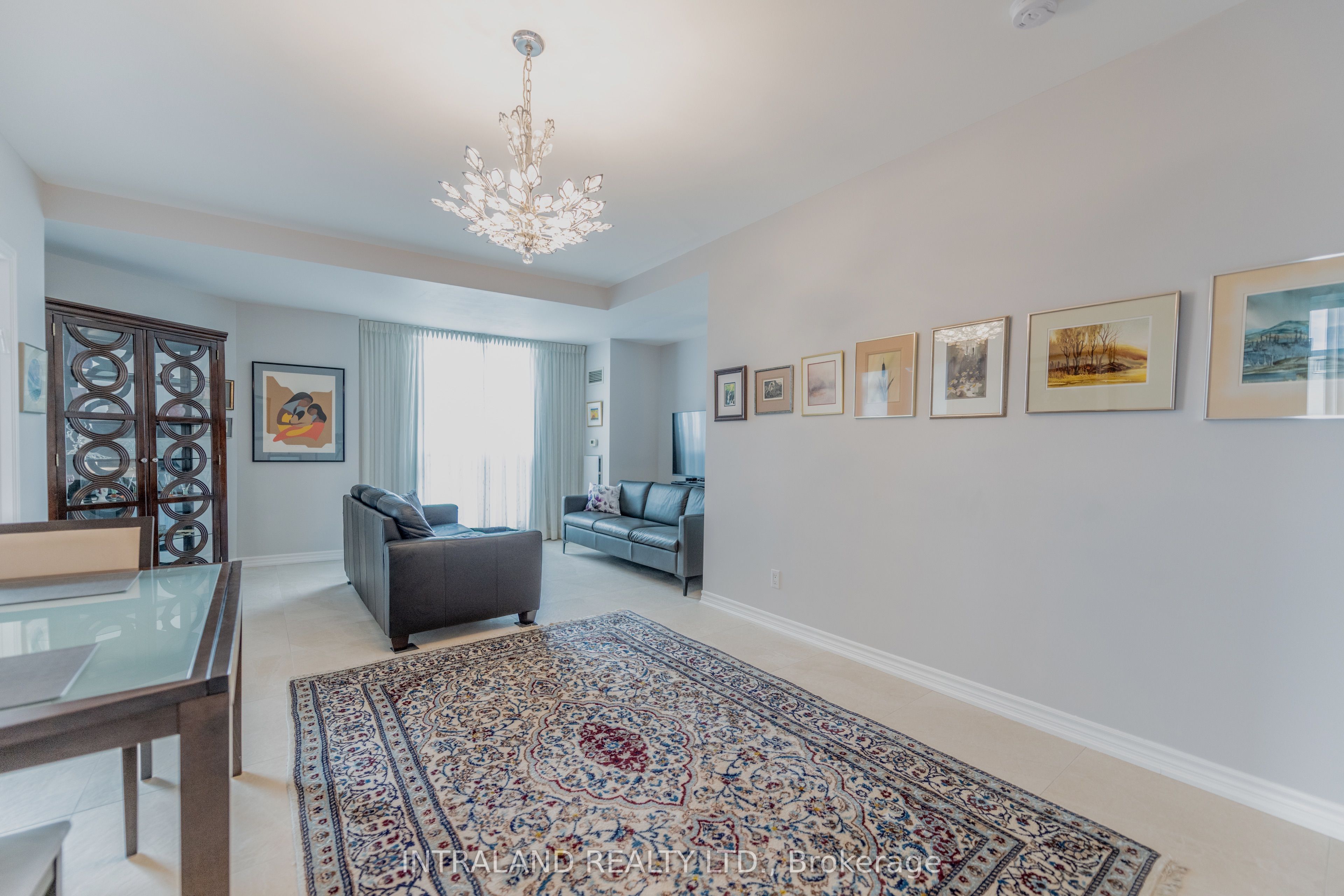 4200 Bathurst Street 705 Property Photo 5