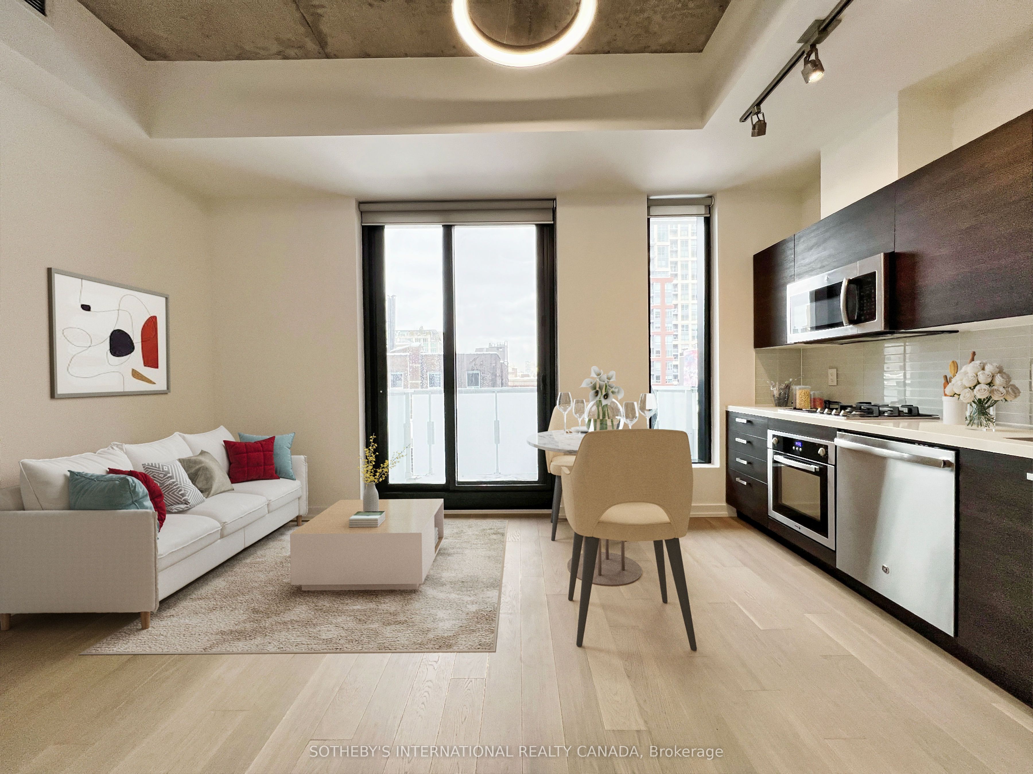 11 Charlotte Street 606 Property Photo 1