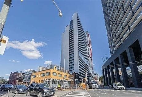 330 Richmond Street W 2512 Property Photo 1