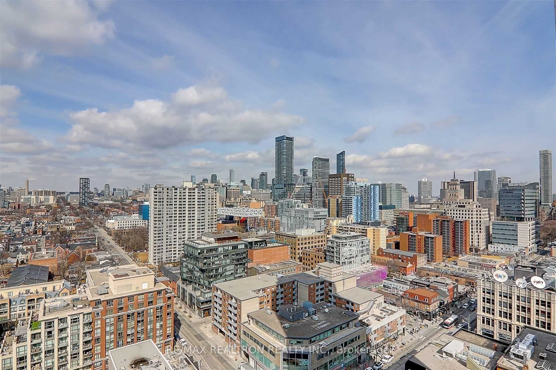 330 Richmond Street W 2512 Property Photo 14