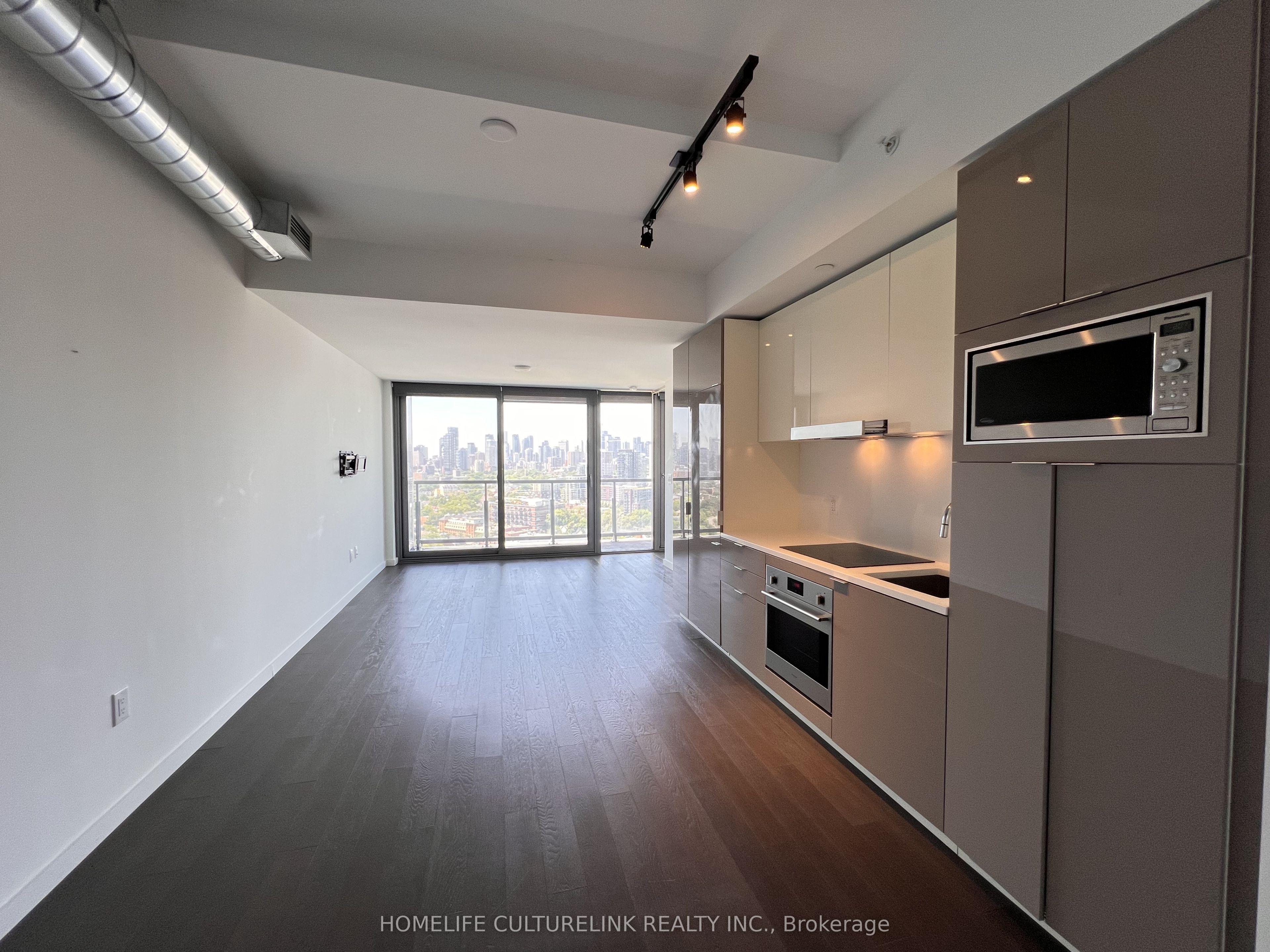 170 Bayview Avenue 2504 Property Photo 19