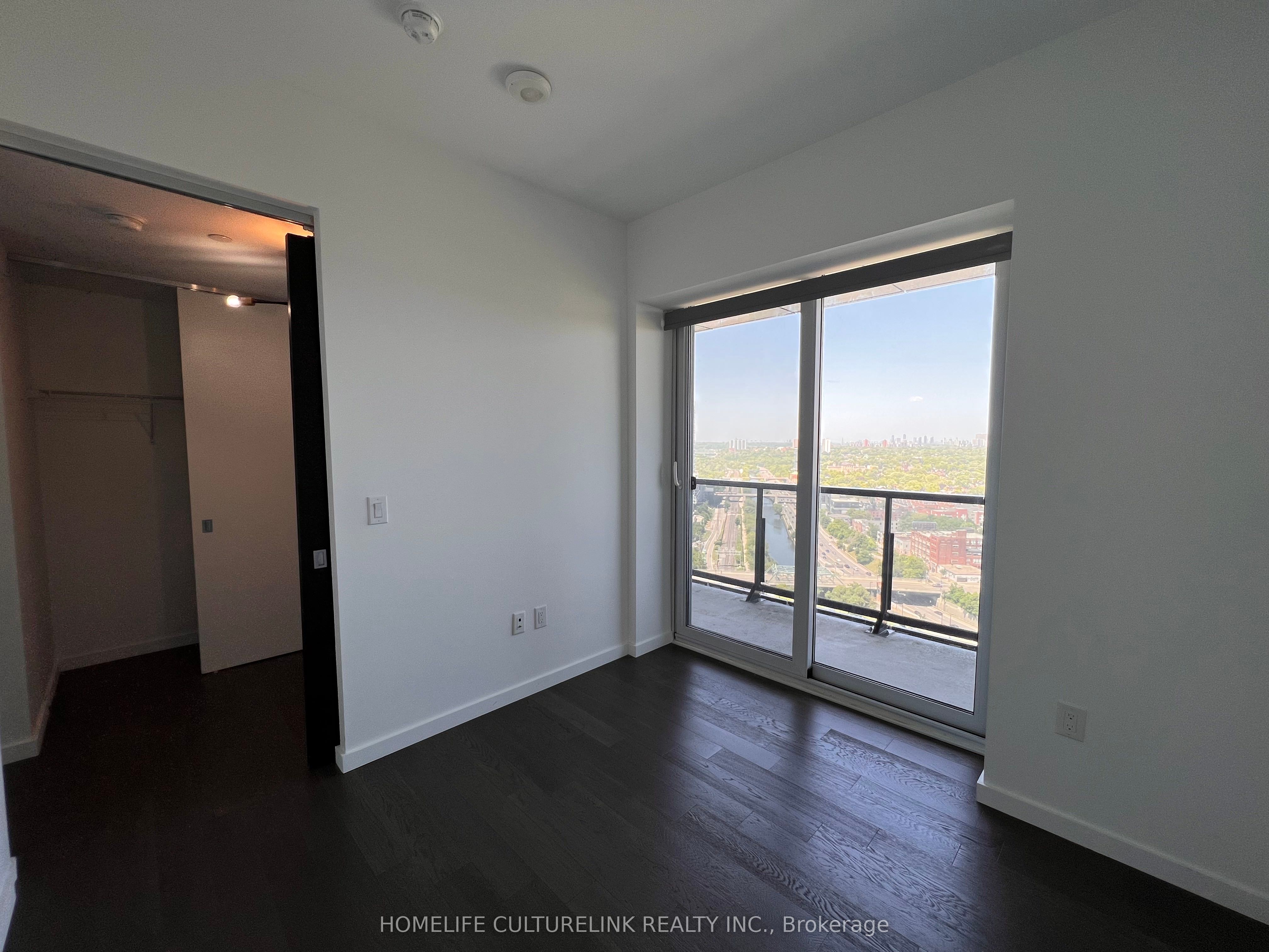 170 Bayview Avenue 2504 Property Photo 33