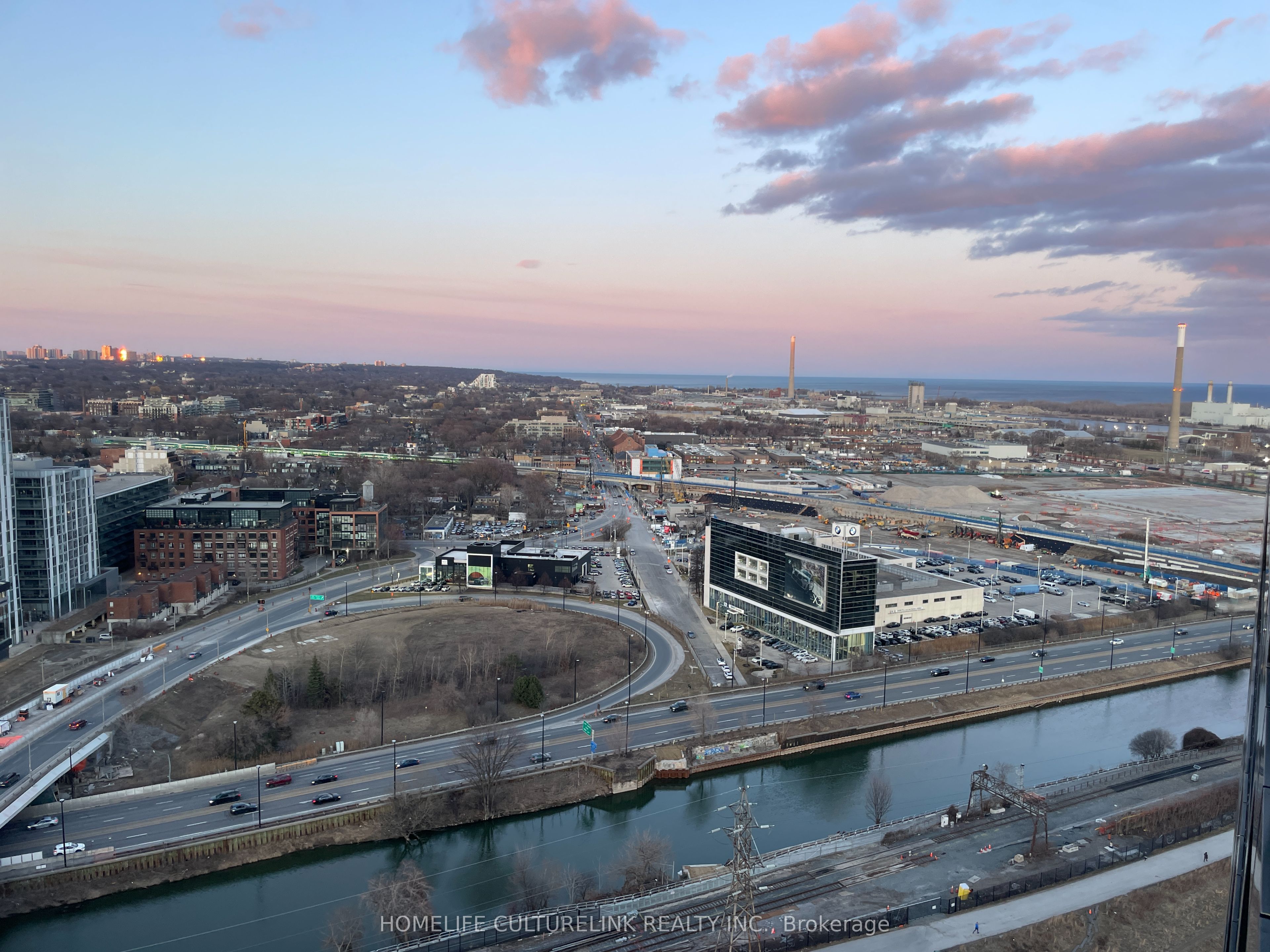 170 Bayview Avenue 2504 Property Photo 35