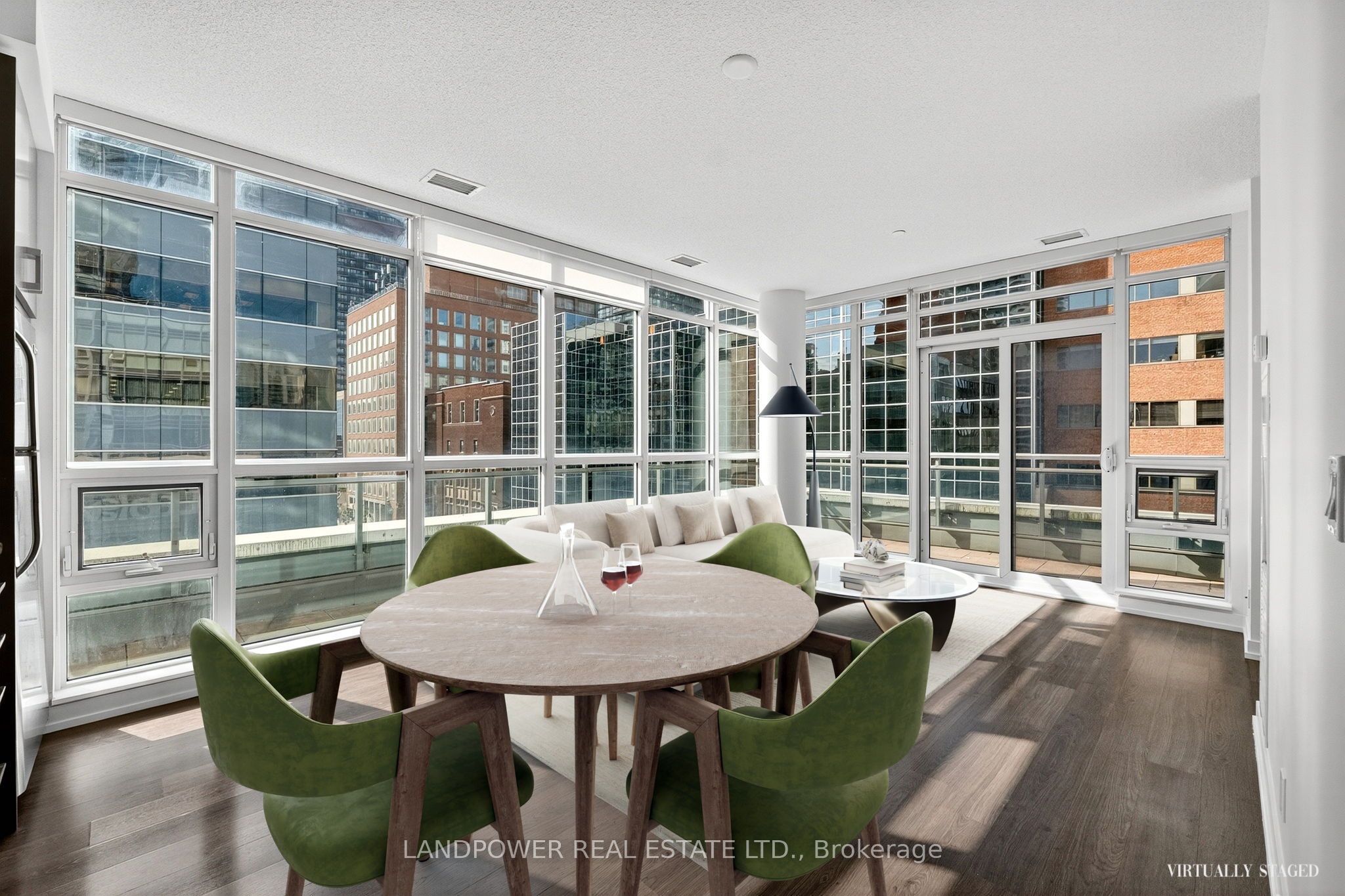 89 Dunfield Avenue 403 Property Photo 4