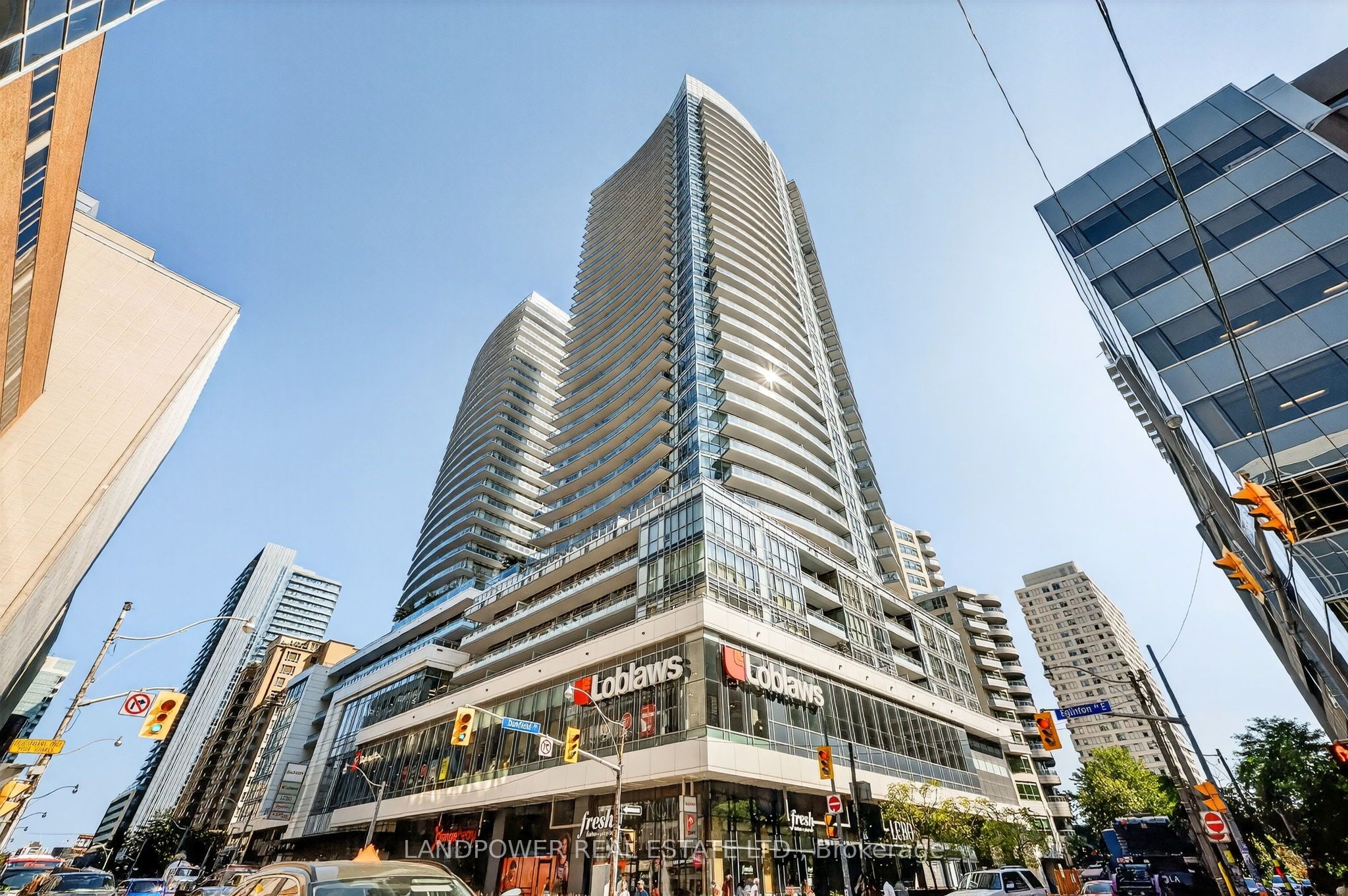 89 Dunfield Avenue 403 Property Photo 6