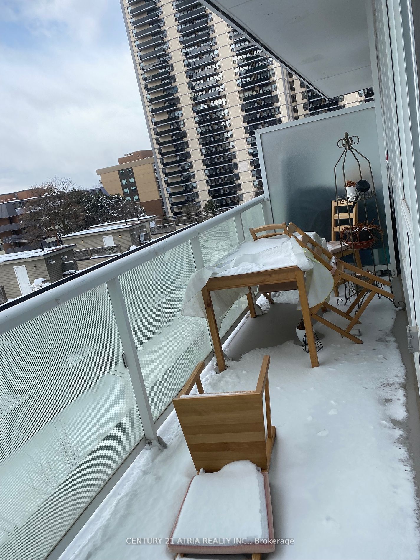 101 Erskine Avenue 512 Property Photo 11