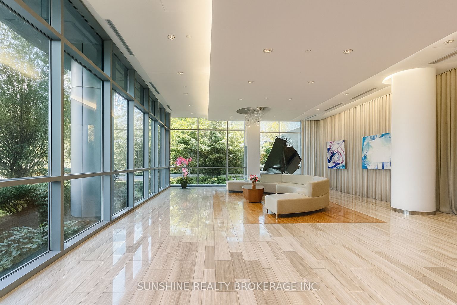 62 Forest Manor Road 2112 Property Photo 3