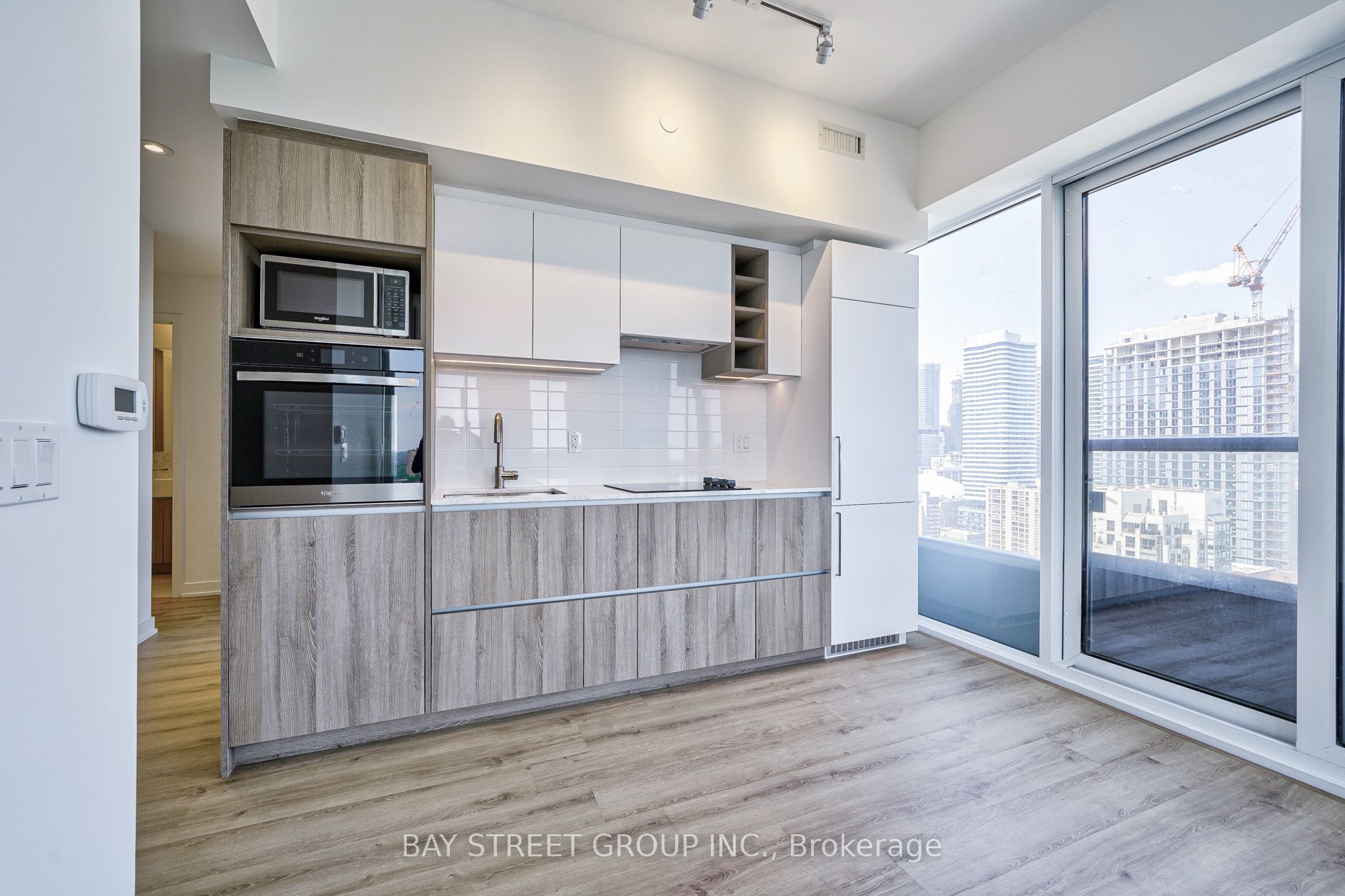 319 Jarvis Street 2610 Property Photo 15