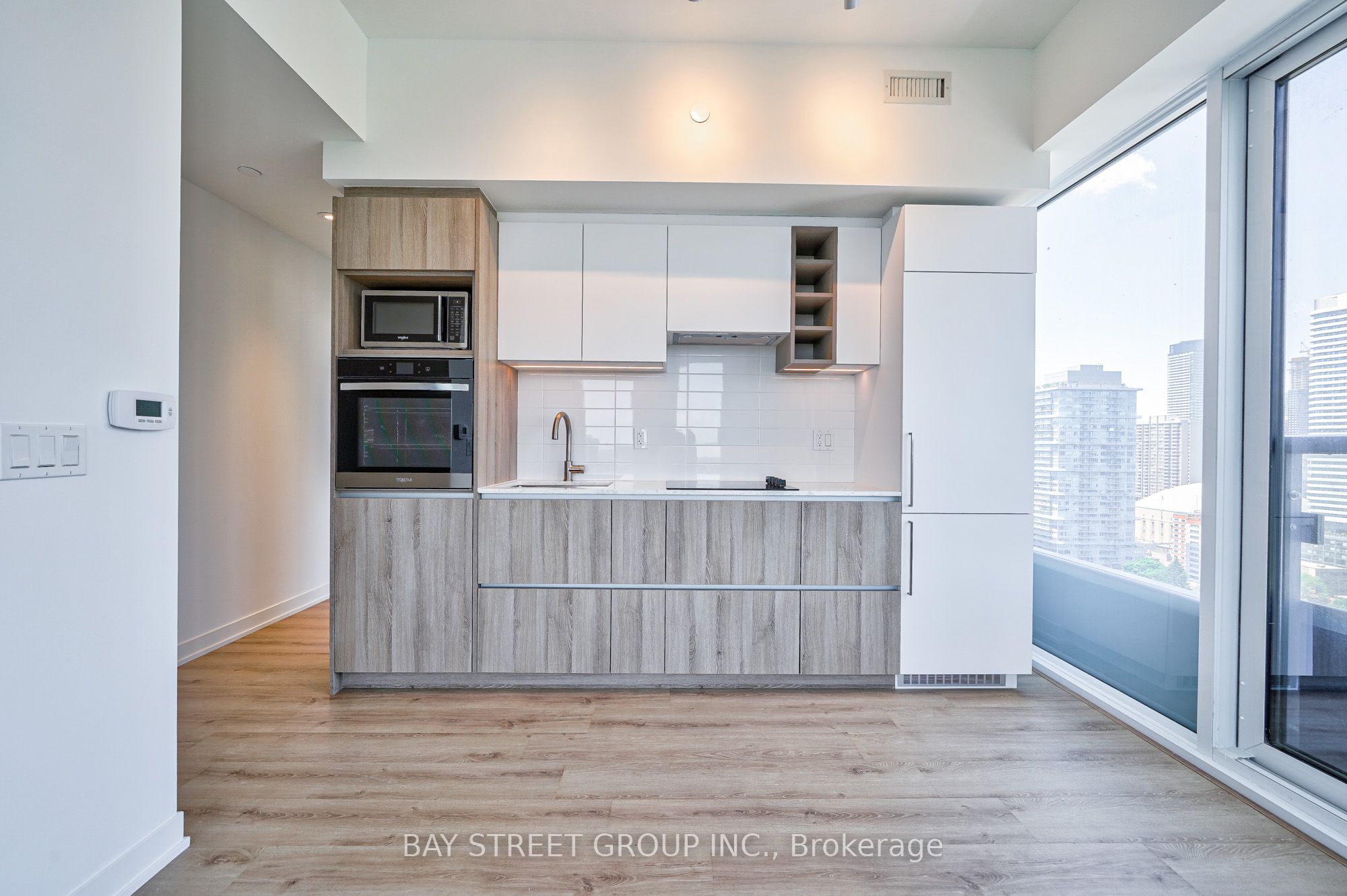 319 Jarvis Street 2610 Property Photo 16