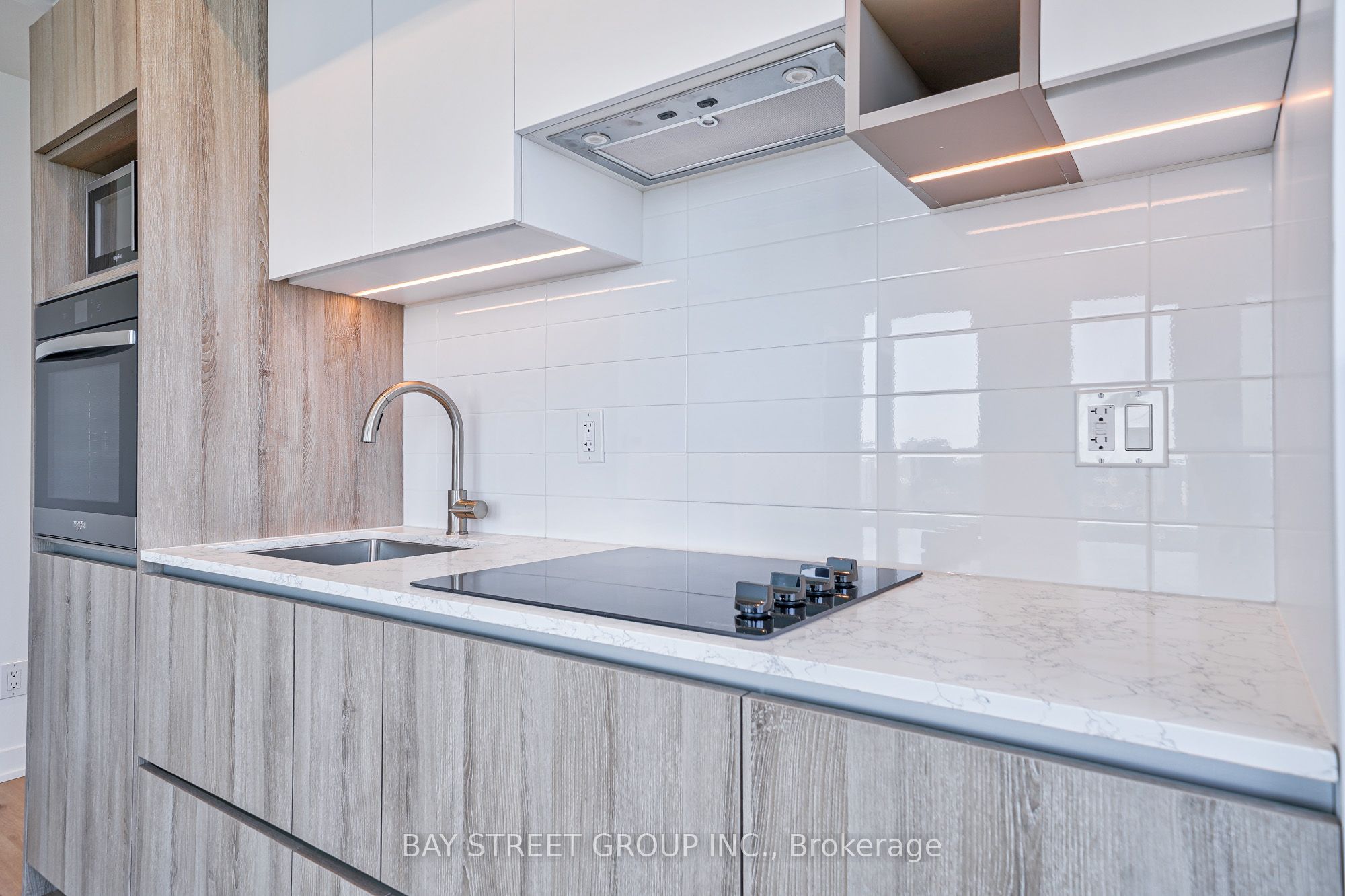 319 Jarvis Street 2610 Property Photo 18