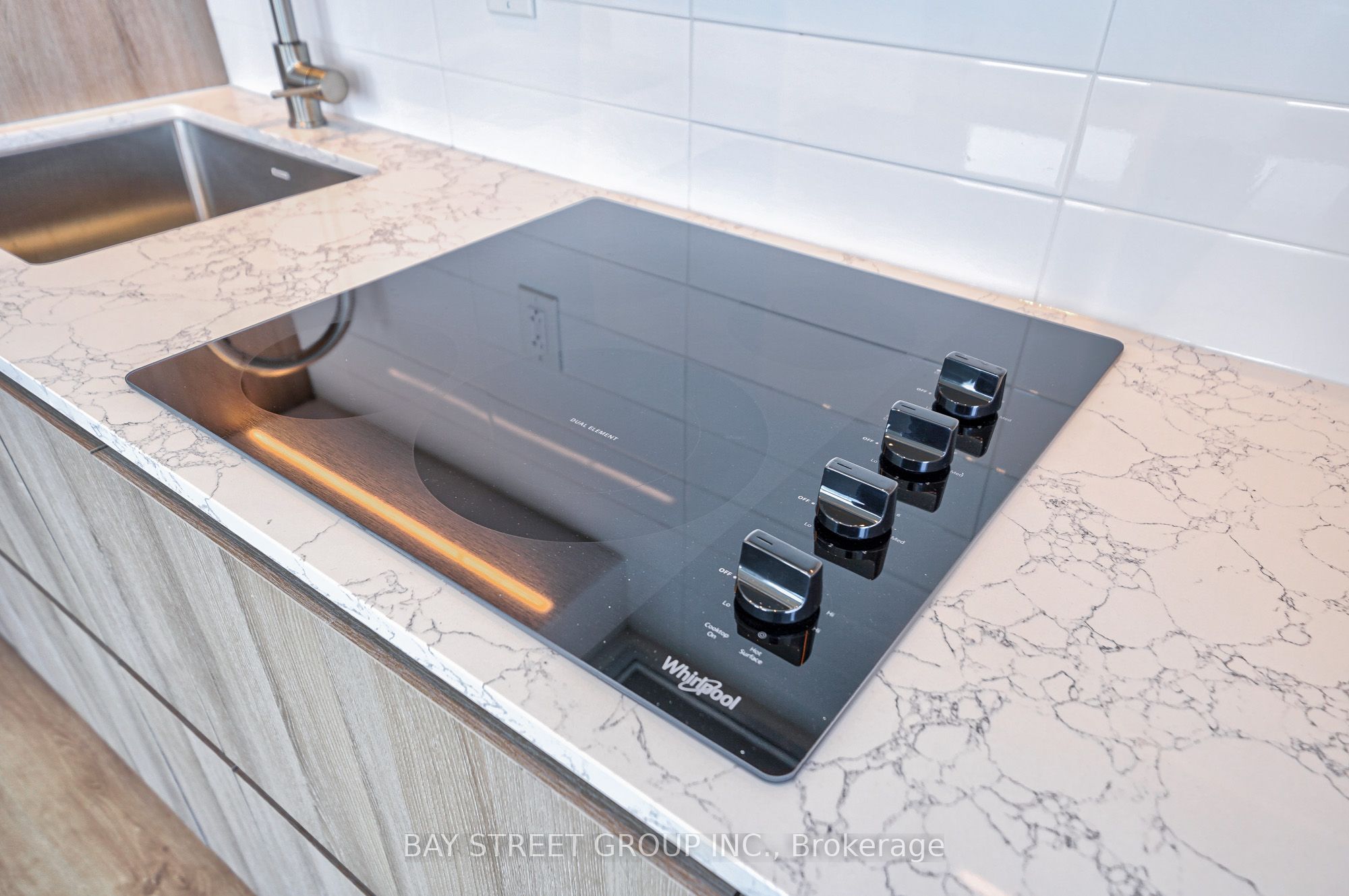 319 Jarvis Street 2610 Property Photo 19