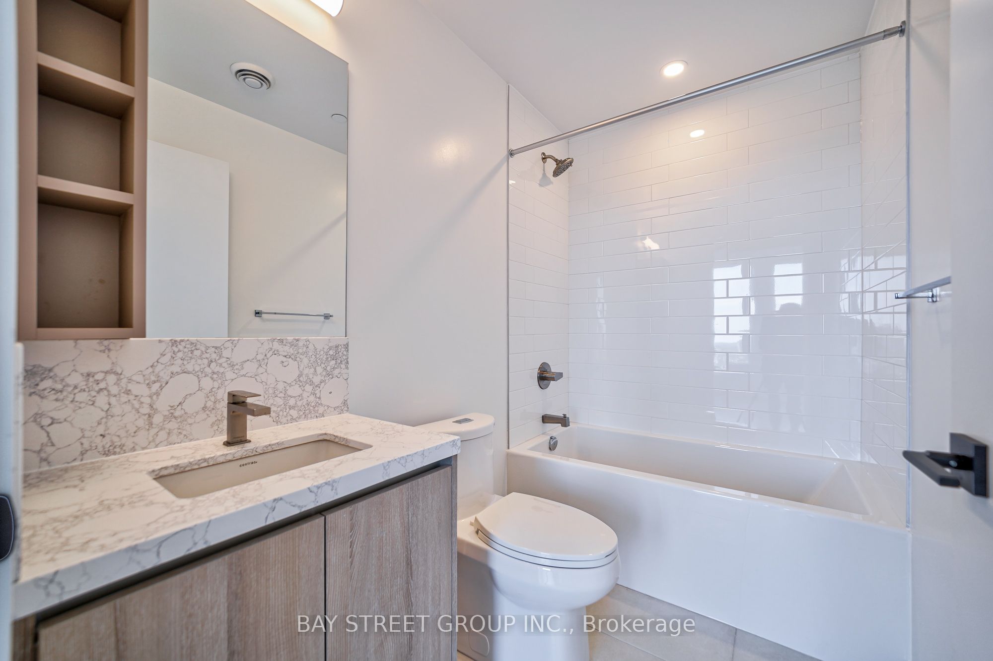 319 Jarvis Street 2610 Property Photo 31