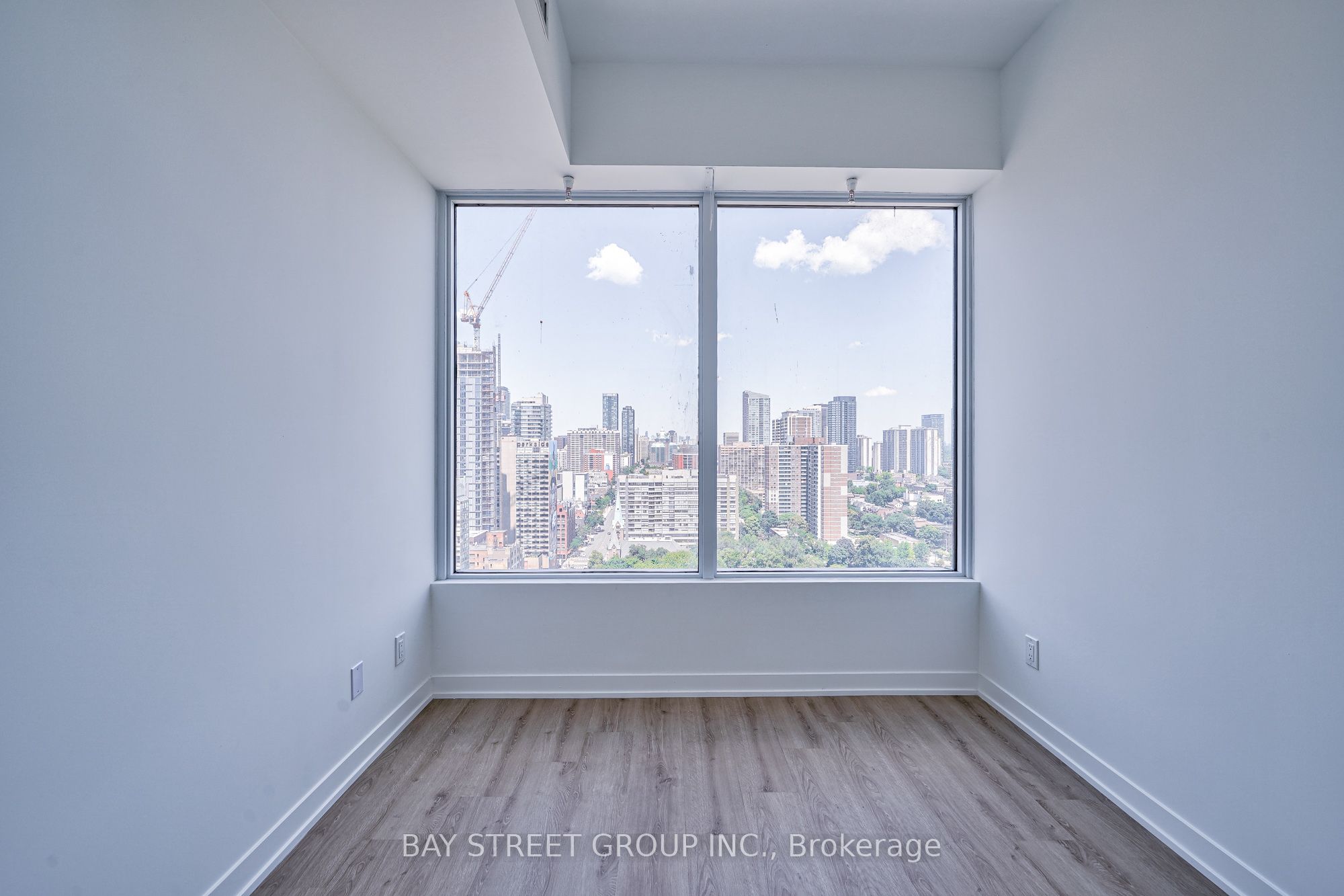 319 Jarvis Street 2610 Property Photo 33