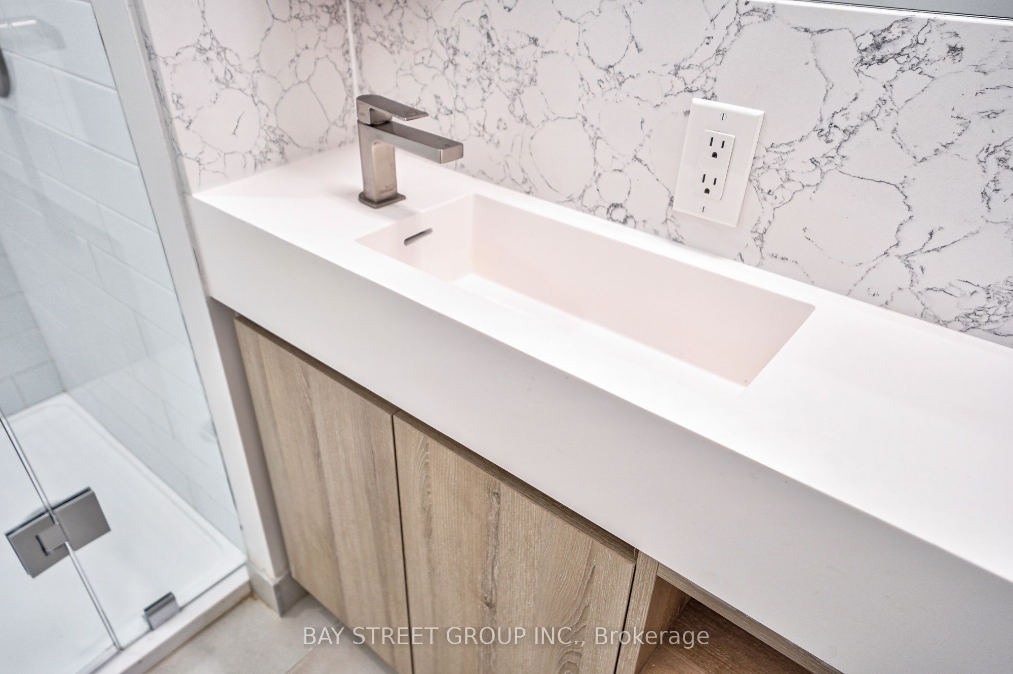 319 Jarvis Street 2610 Property Photo 37