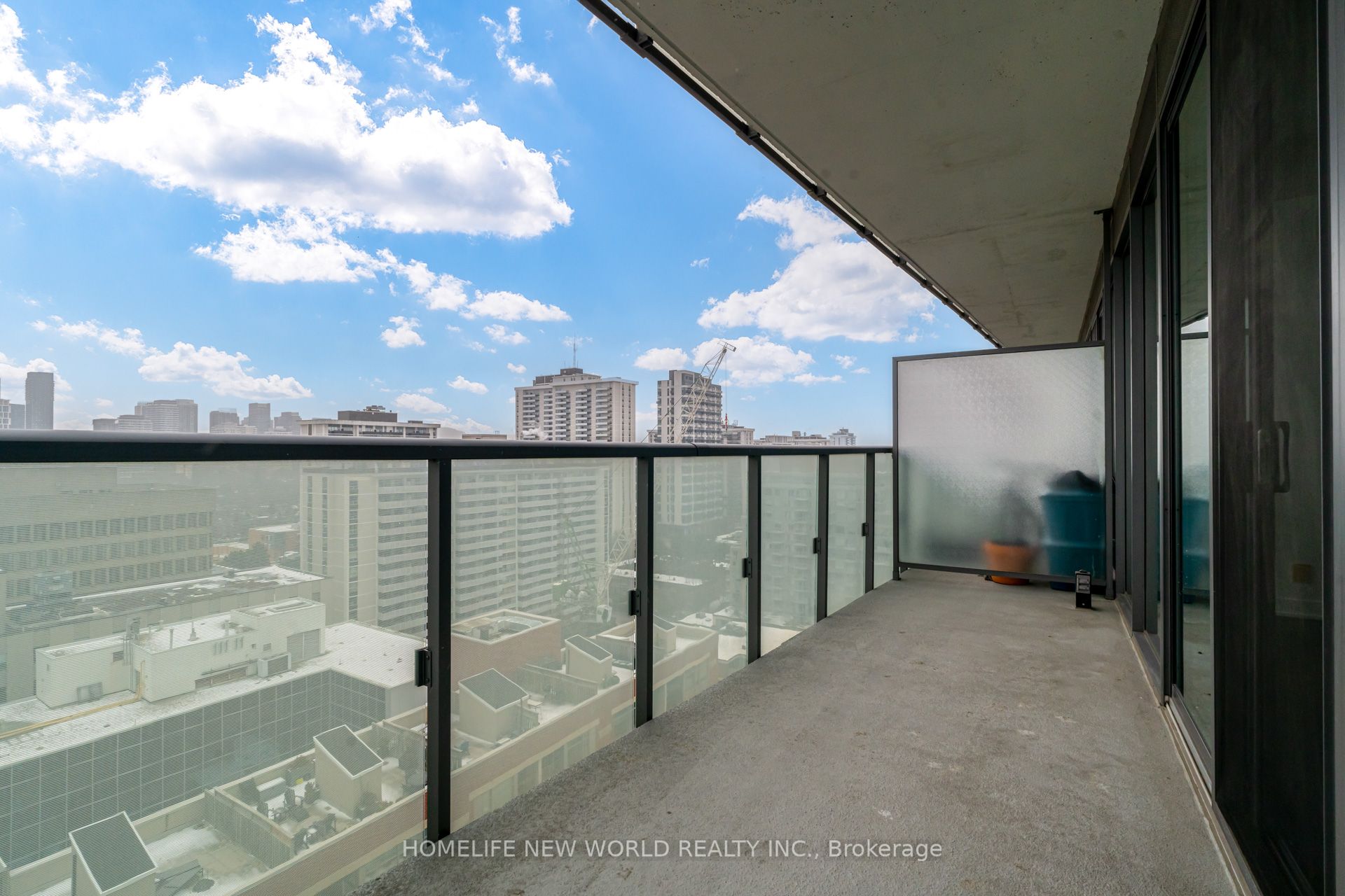 1815 Yonge Street 1805 Property Photo 16