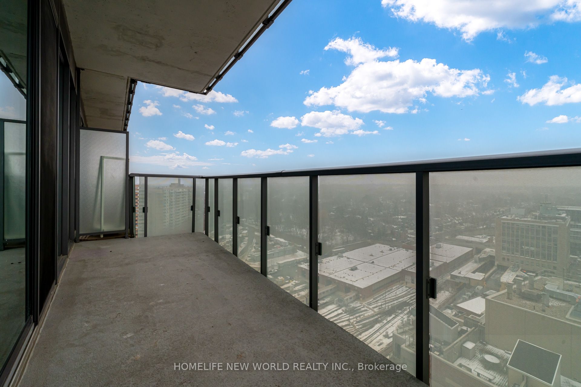 1815 Yonge Street 1805 Property Photo 17