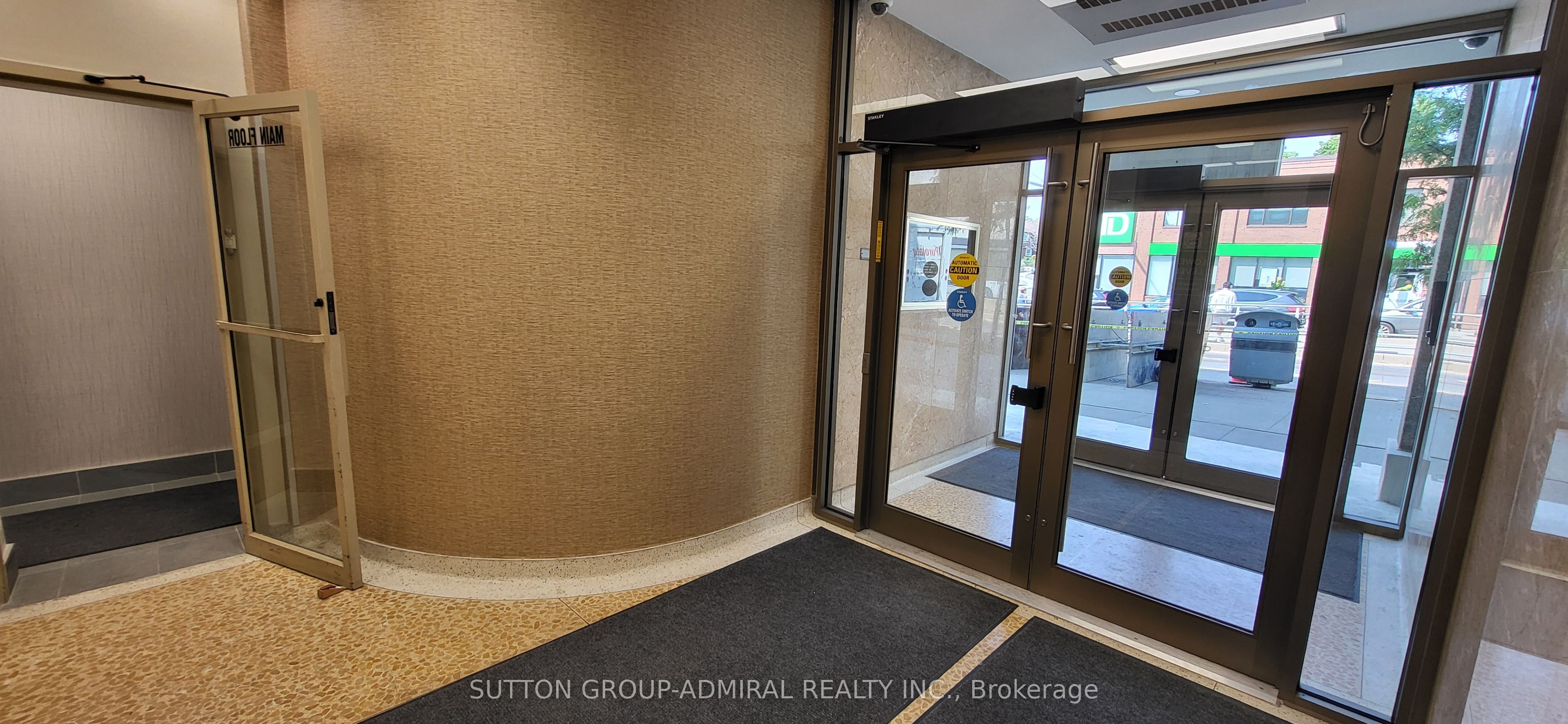 845 St Clair Avenue W 204a Property Photo 29