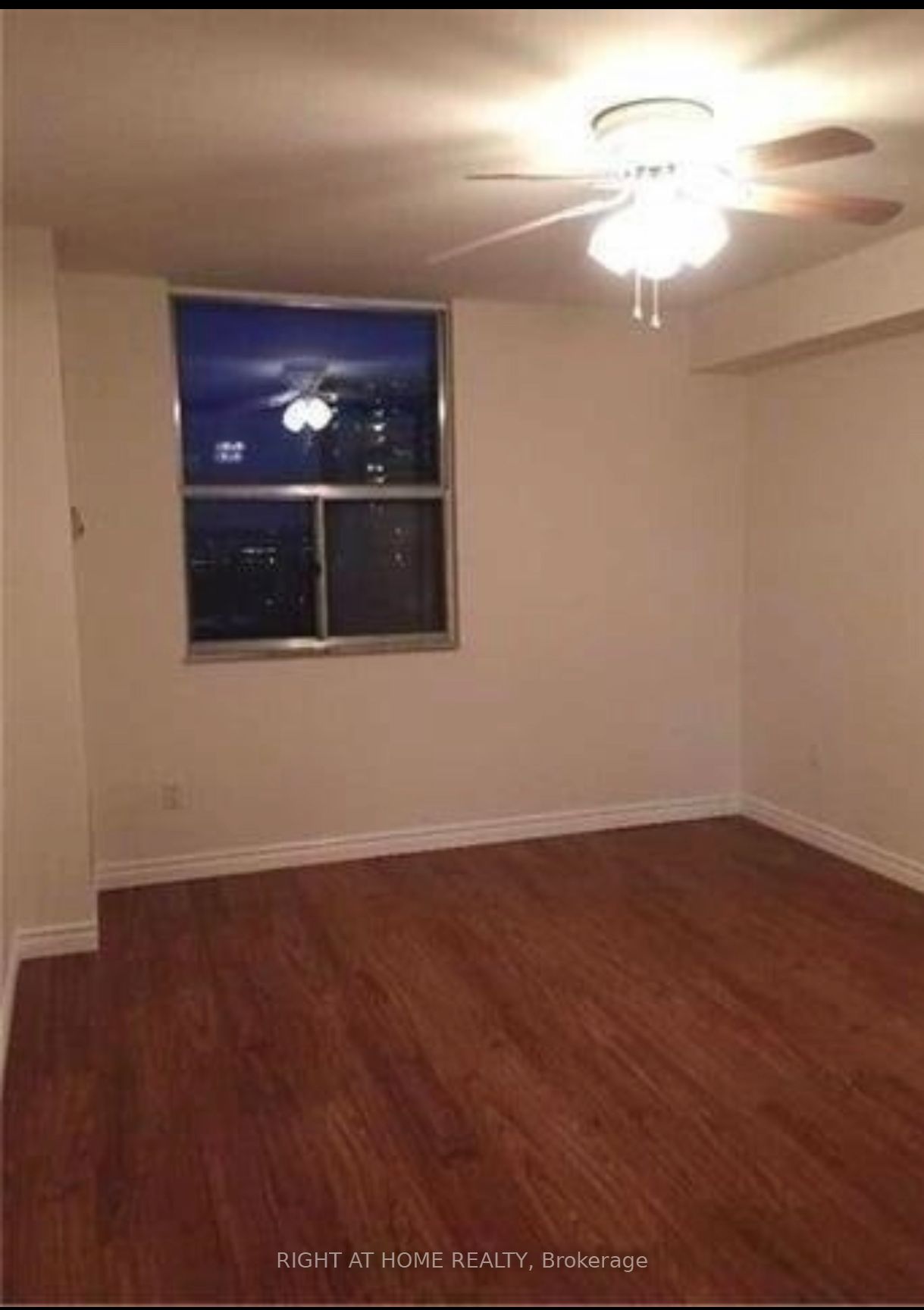 205 Hilda Avenue E 806 Property Photo 6