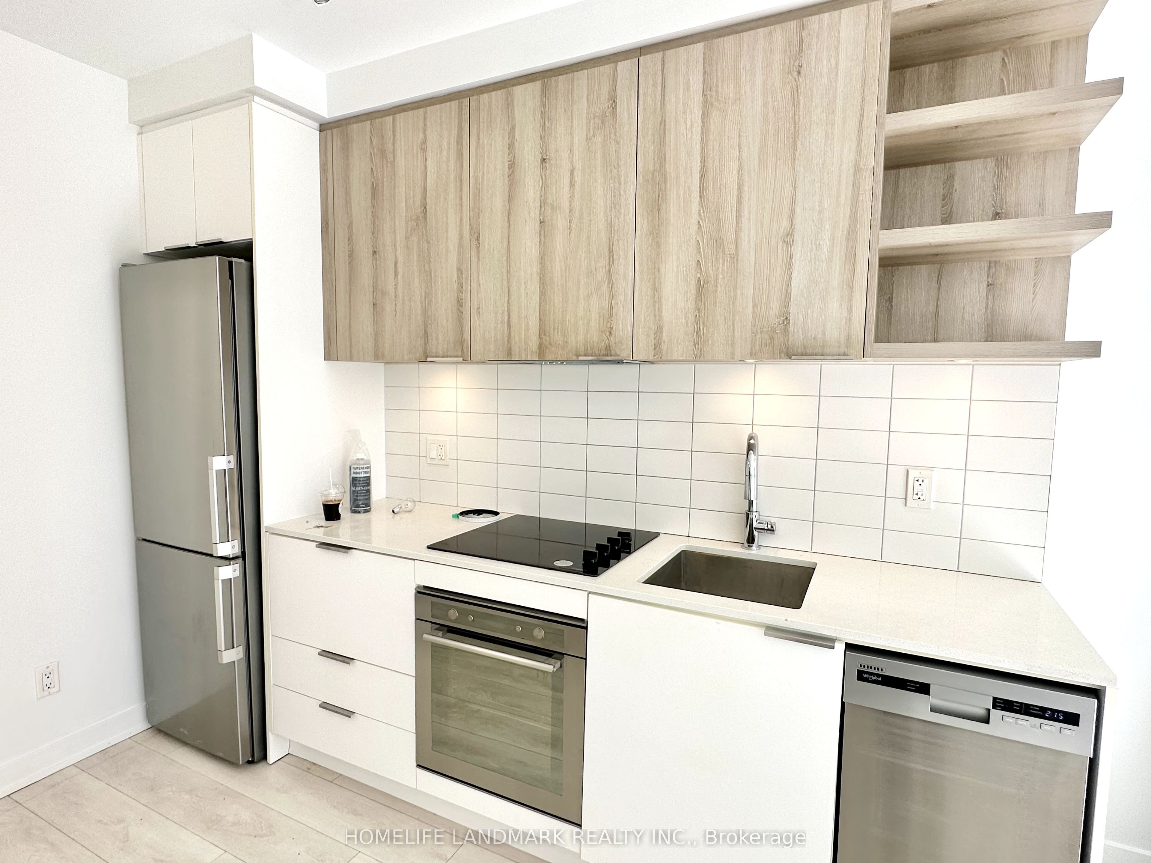 6 Sonic Way S 408 Property Photo 1