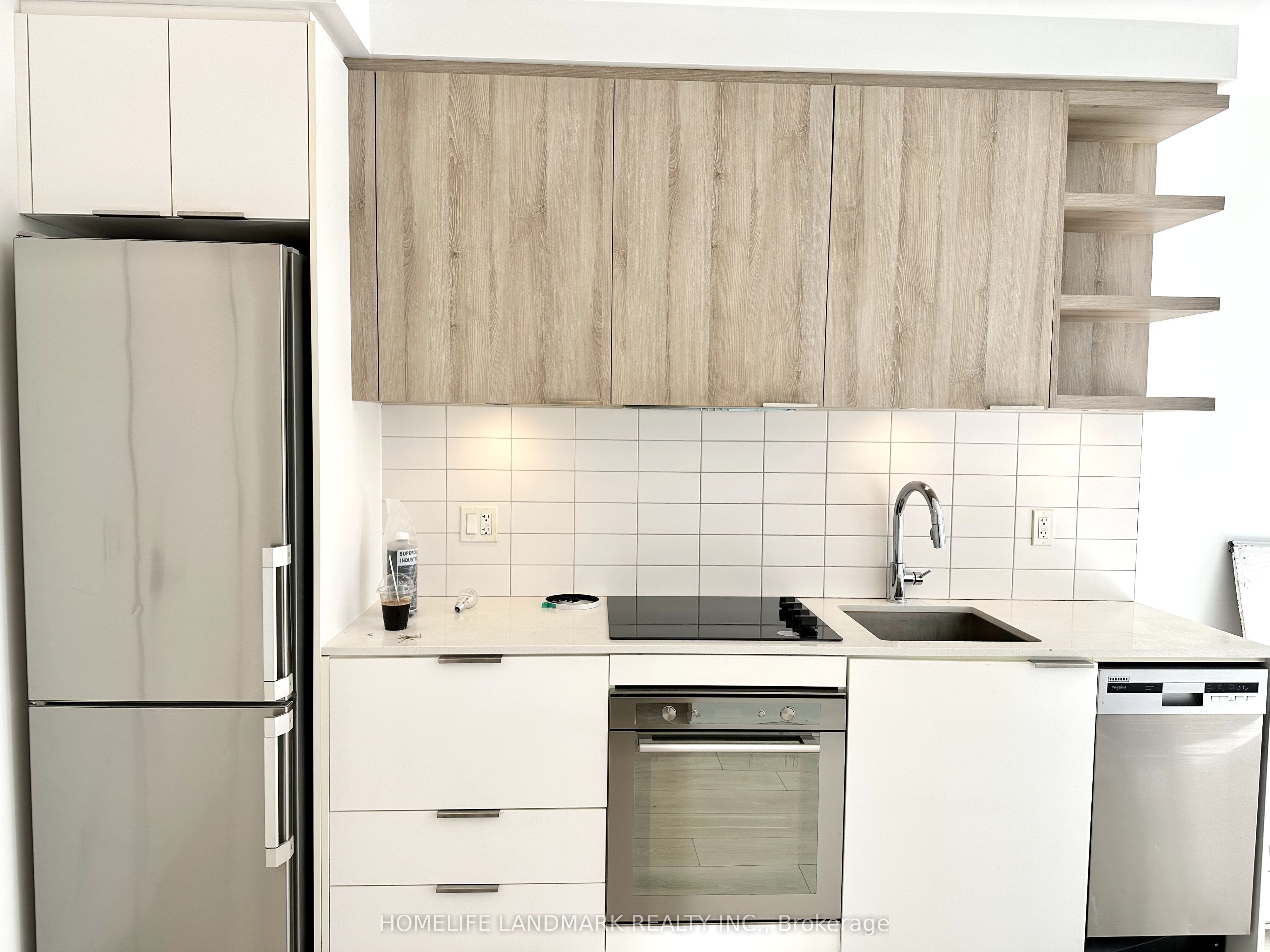 6 Sonic Way S 408 Property Photo 2