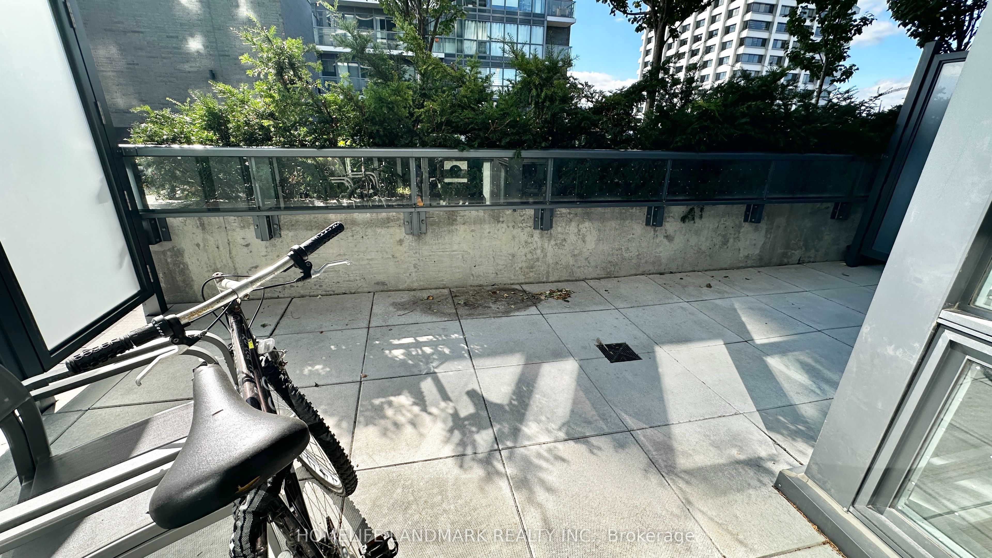 6 Sonic Way S 408 Property Photo 13