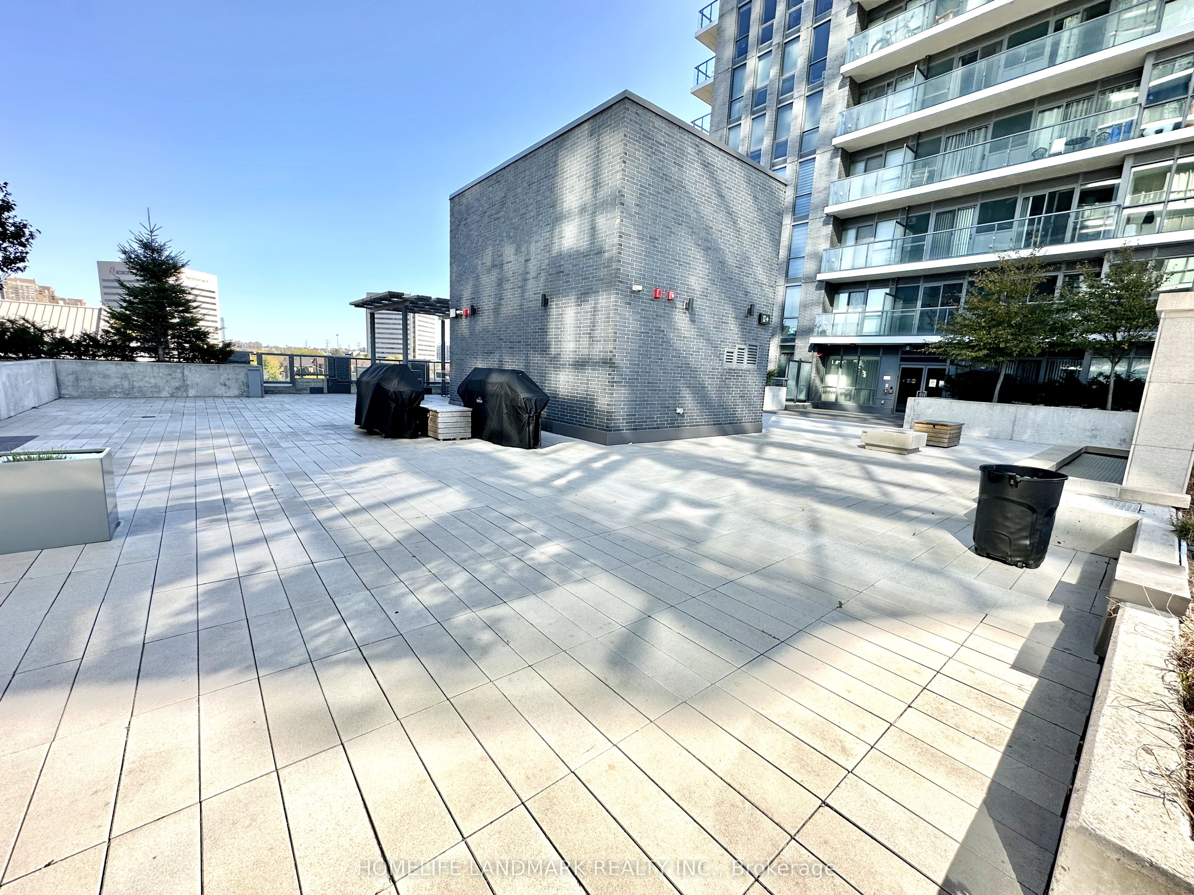 6 Sonic Way S 408 Property Photo 15