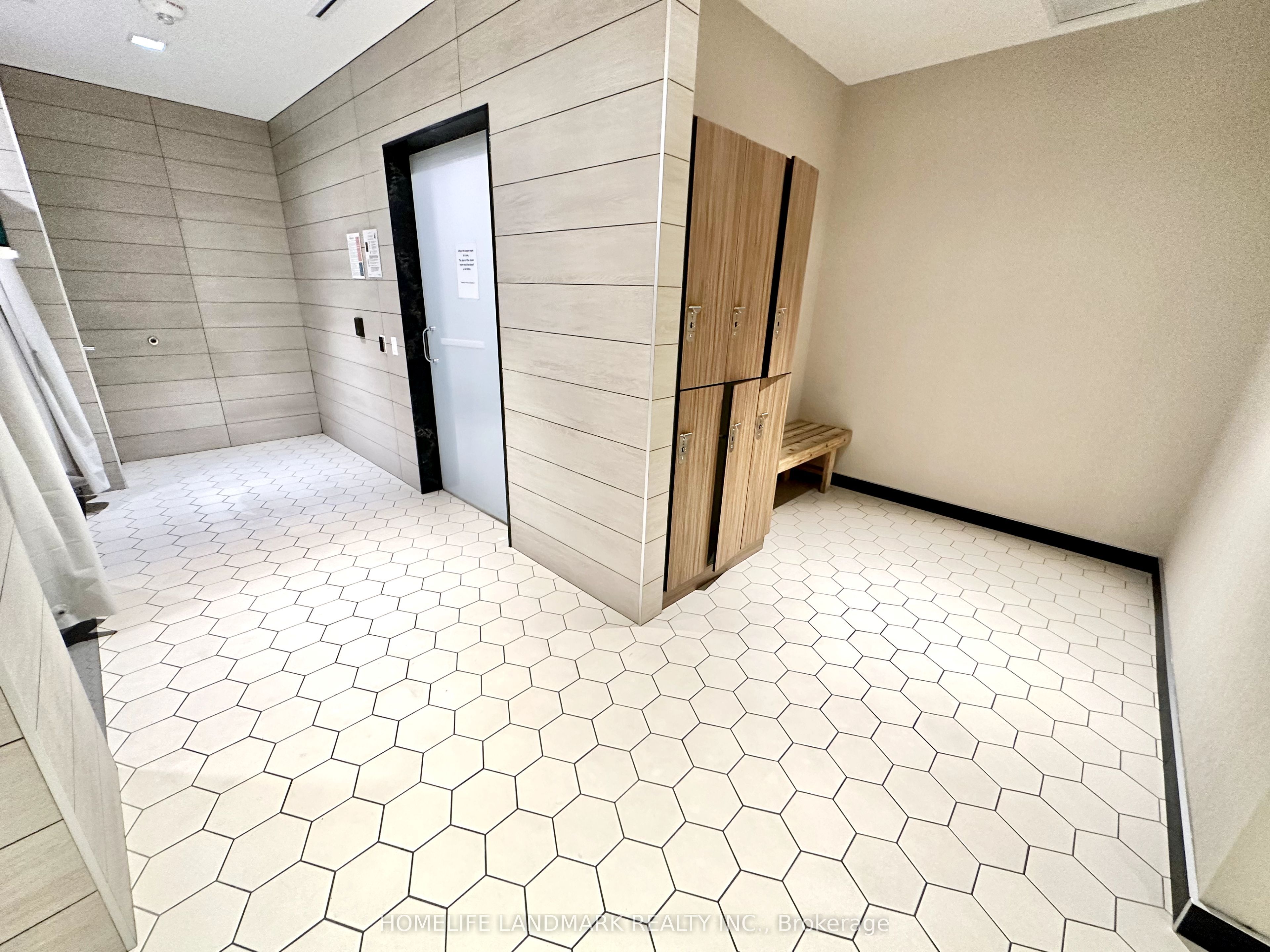 6 Sonic Way S 408 Property Photo 18