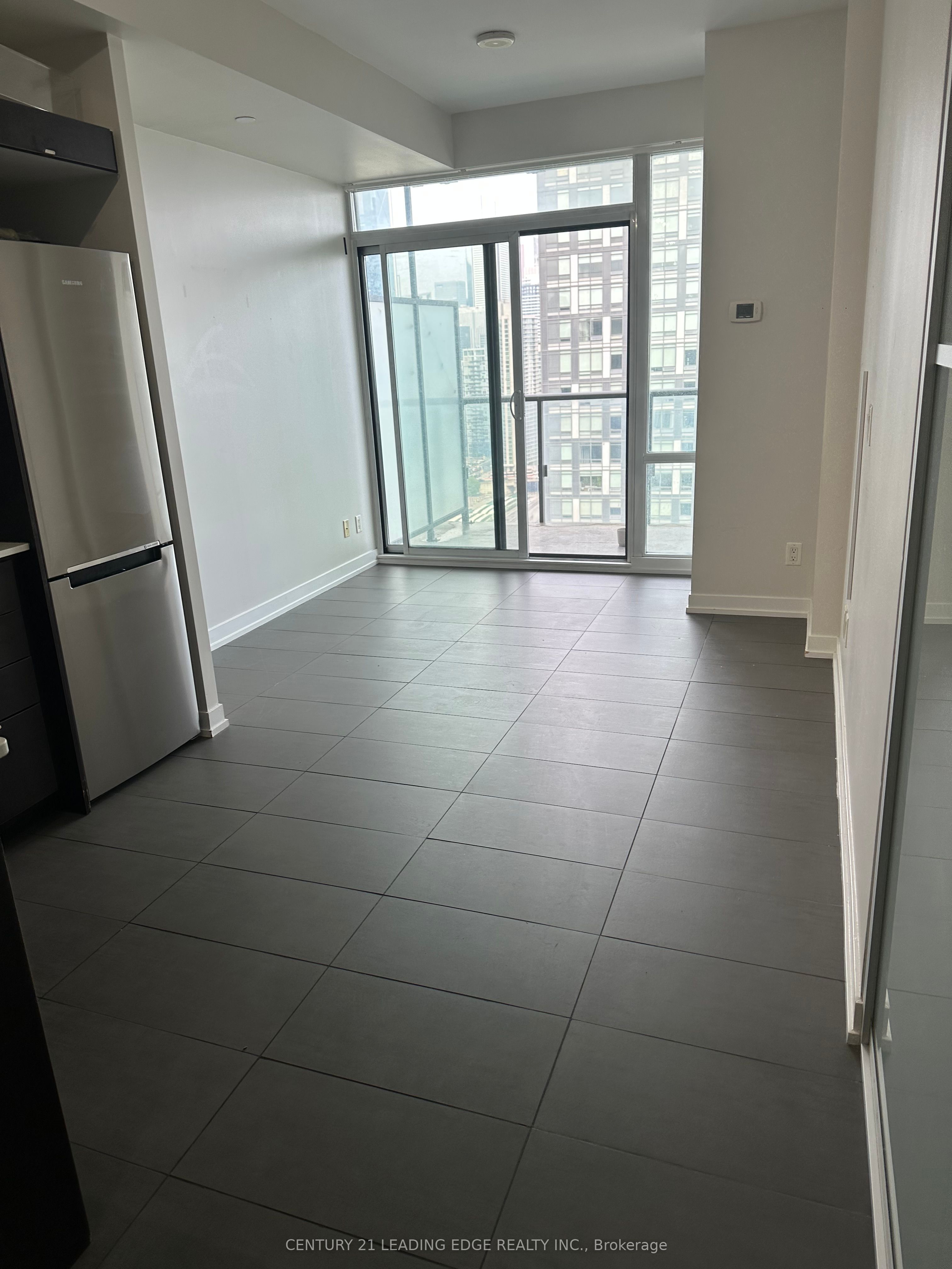 170 Fort York Boulevard 2705 Property Photo 2