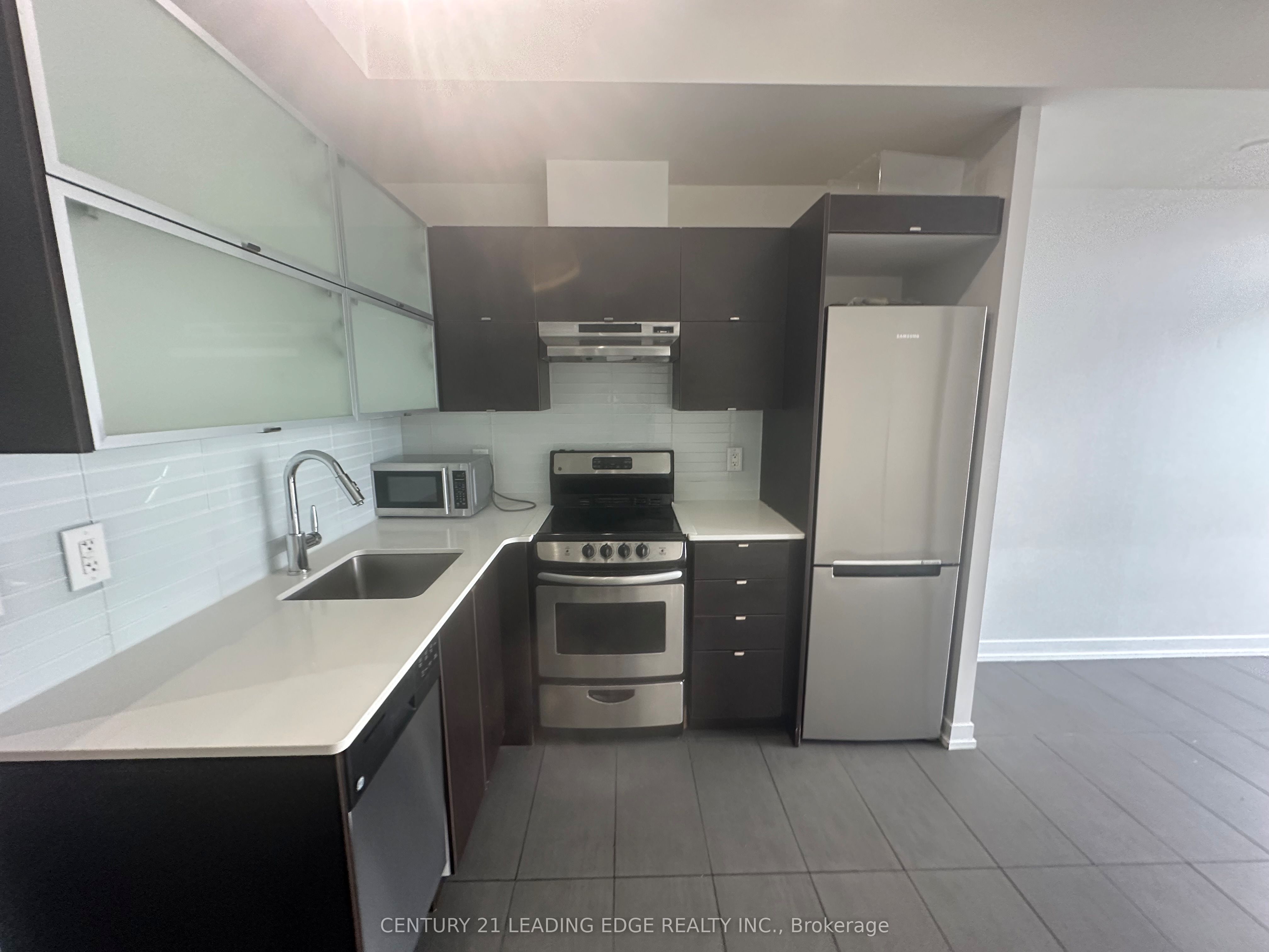 170 Fort York Boulevard 2705 Property Photo 5