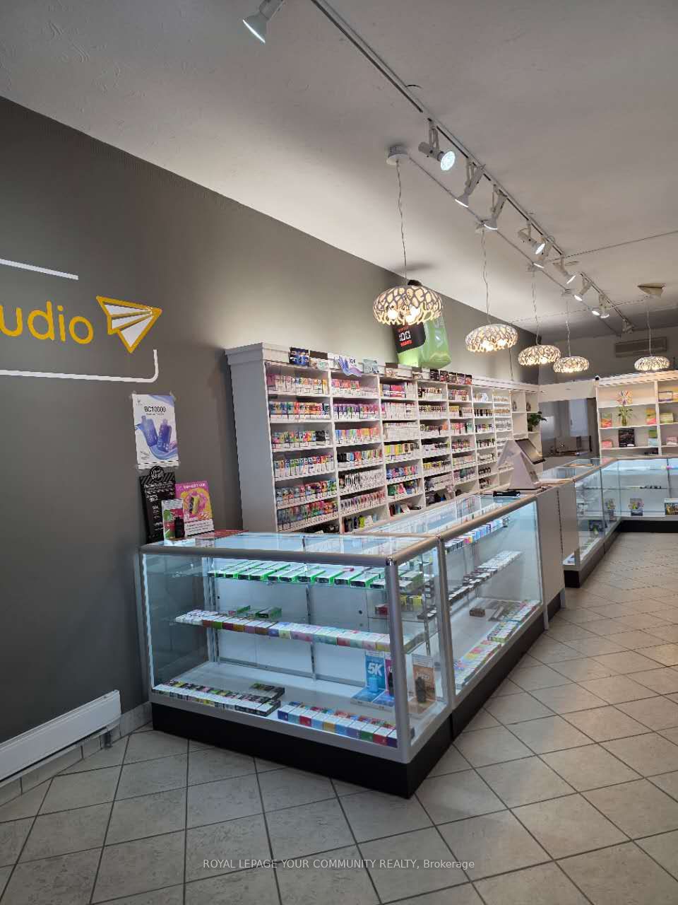 1003 Eglinton Avenue W Property Photo 1