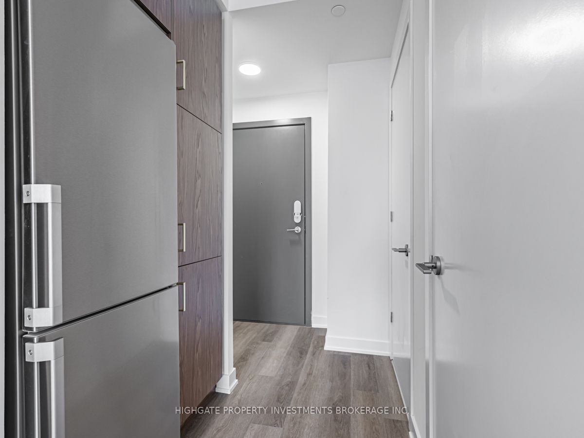 9 Tecumseth Street 1406 Property Photo 2