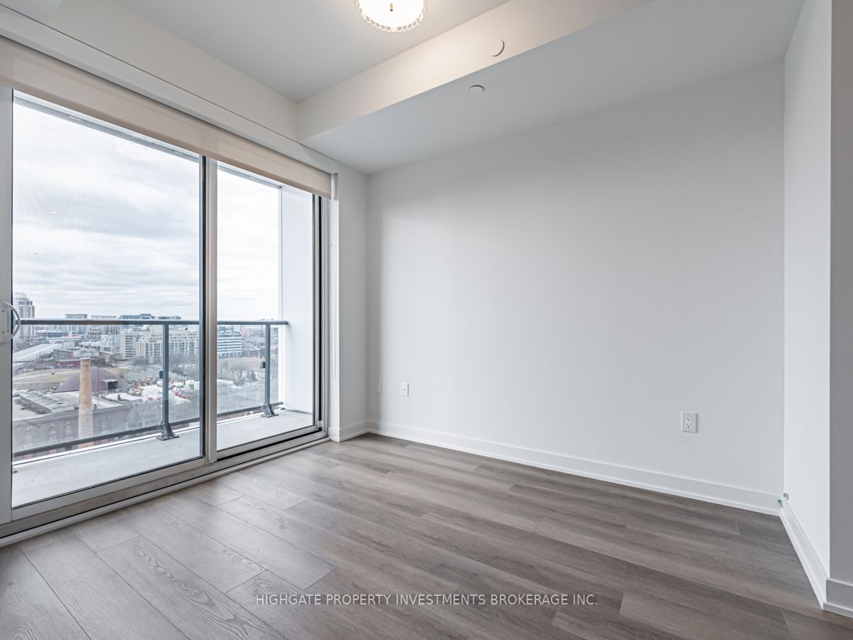 9 Tecumseth Street 1406 Property Photo 13