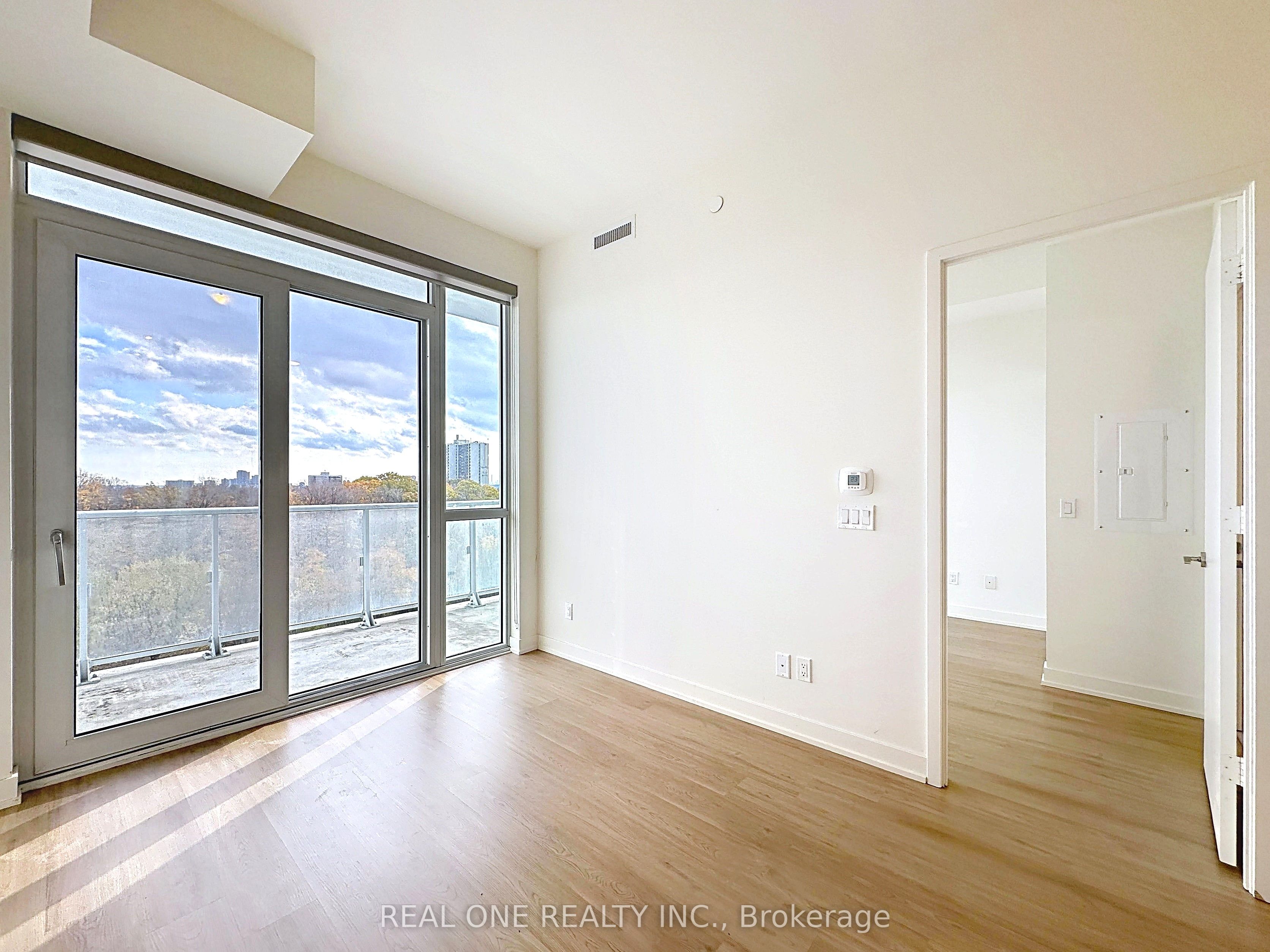 10 Deerlick Court 817 Property Photo 16