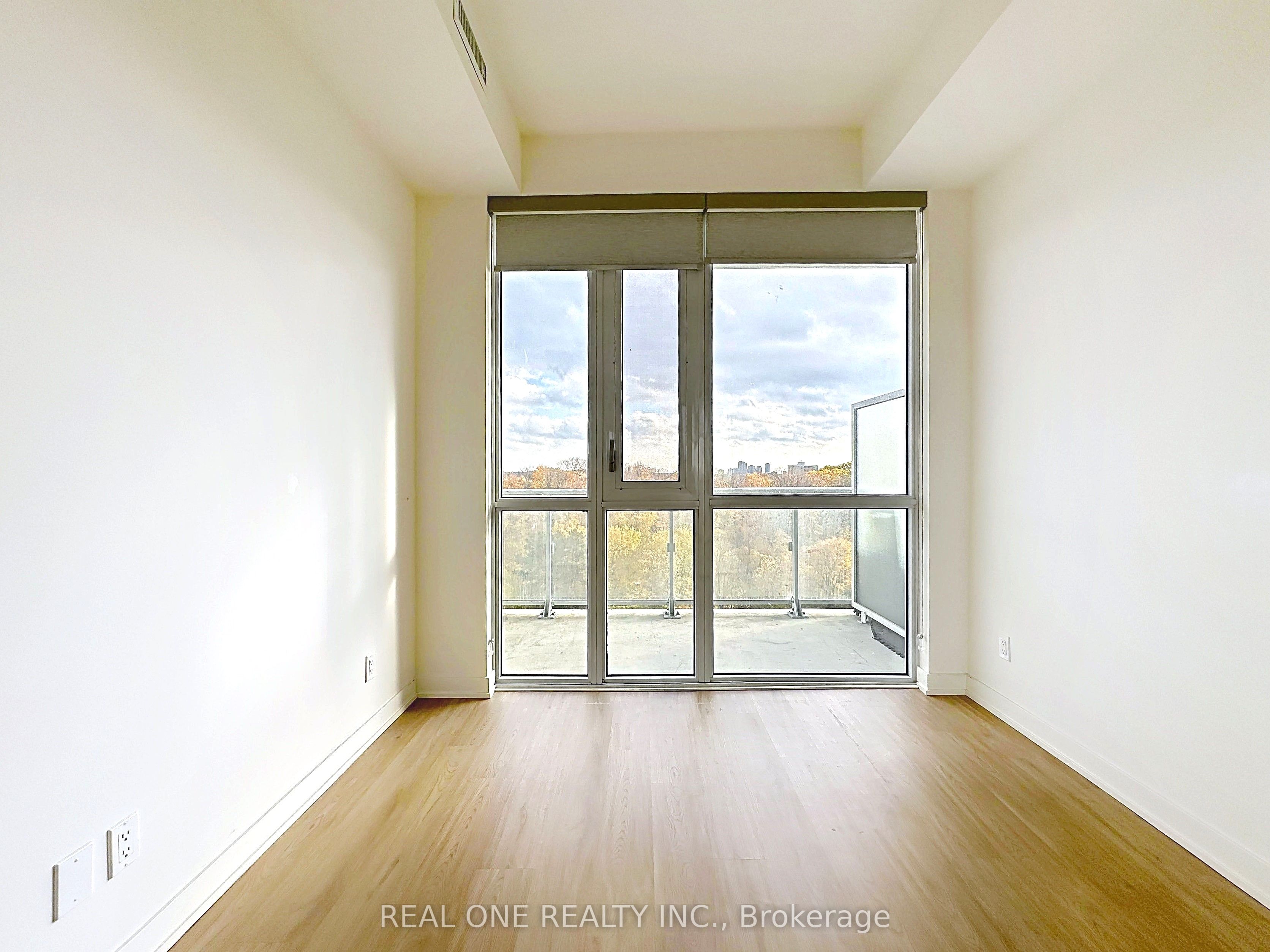 10 Deerlick Court 817 Property Photo 17