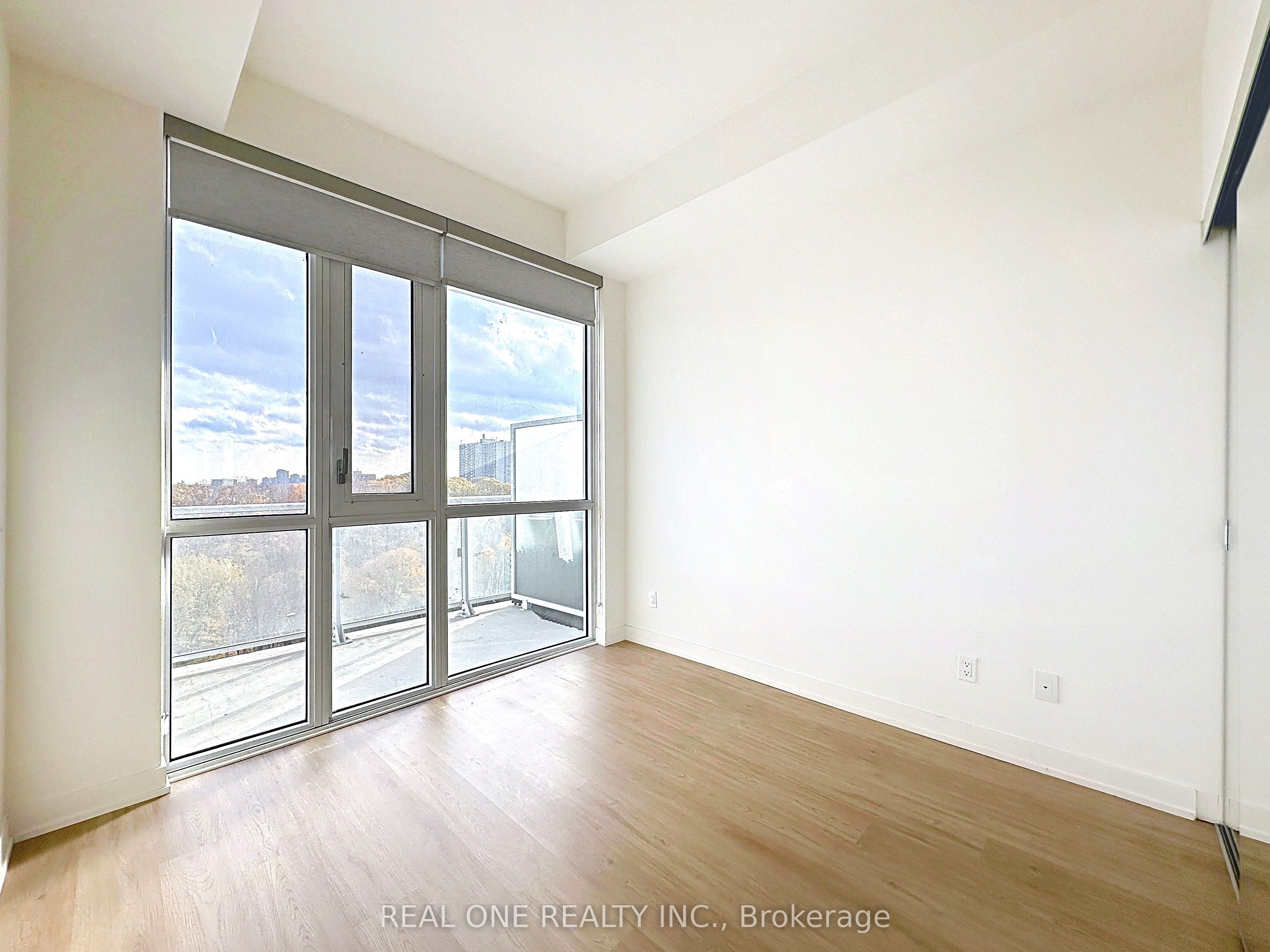 10 Deerlick Court 817 Property Photo 18