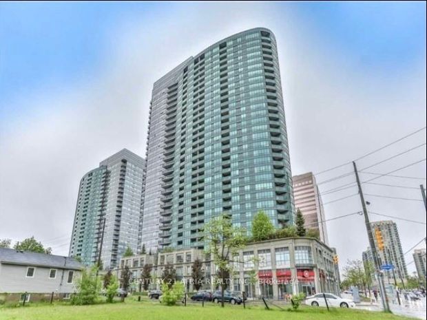 15 Greenview Avenue 1604 Property Photo 2