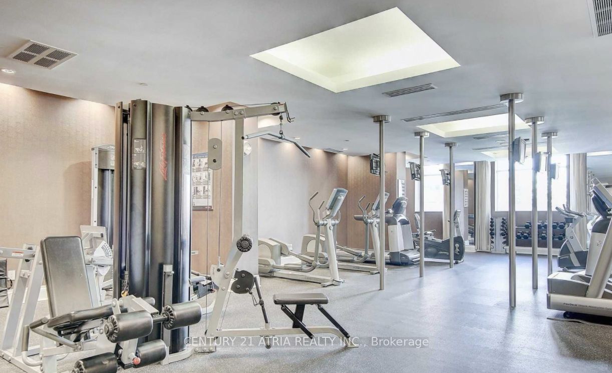 15 Greenview Avenue 1604 Property Photo 14