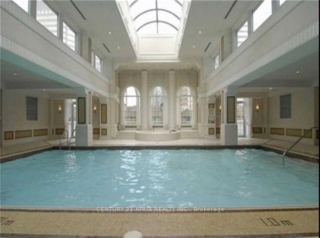 15 Greenview Avenue 1604 Property Photo 16