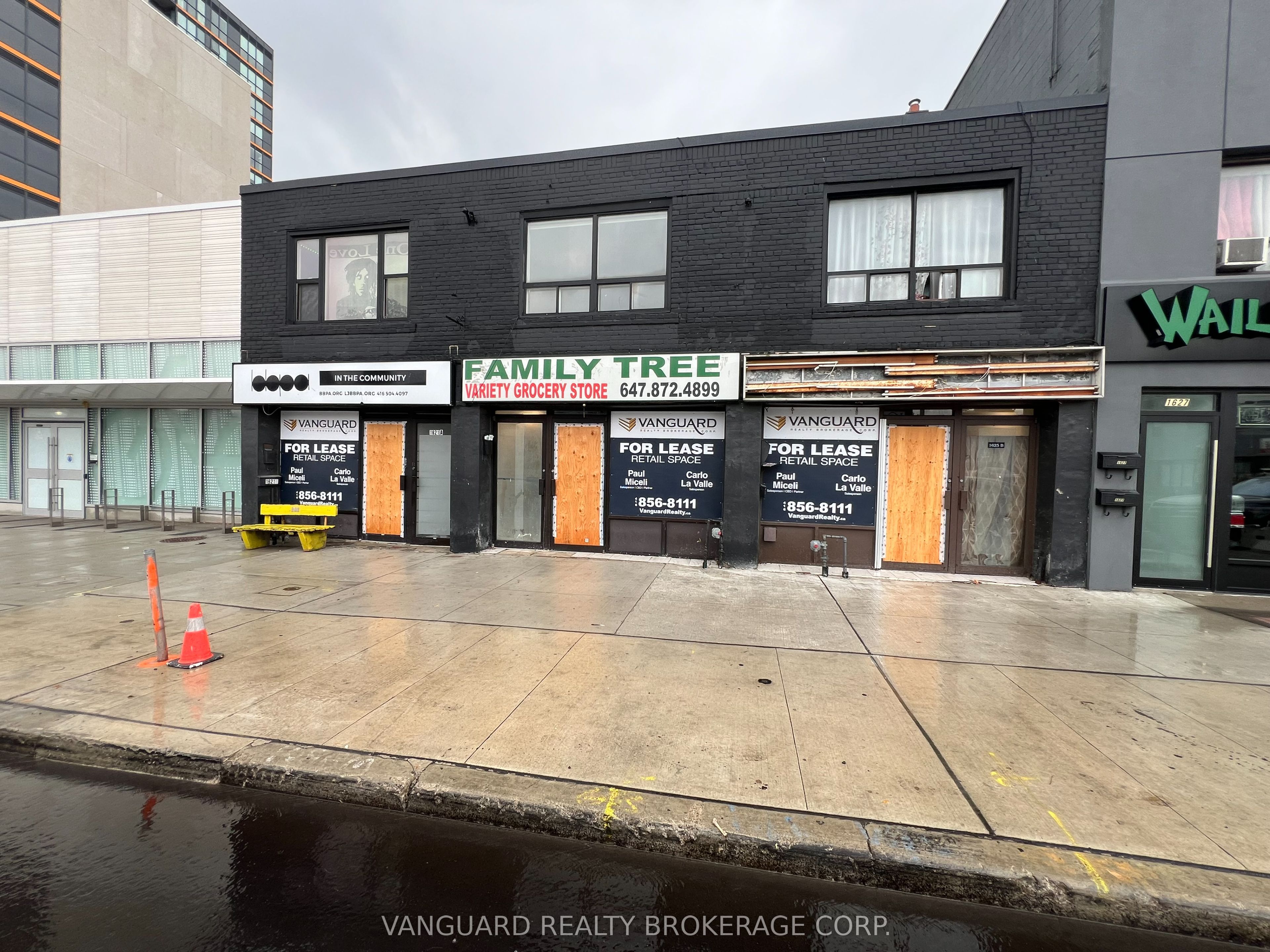 1623 Eglinton Avenue Property Photo 3