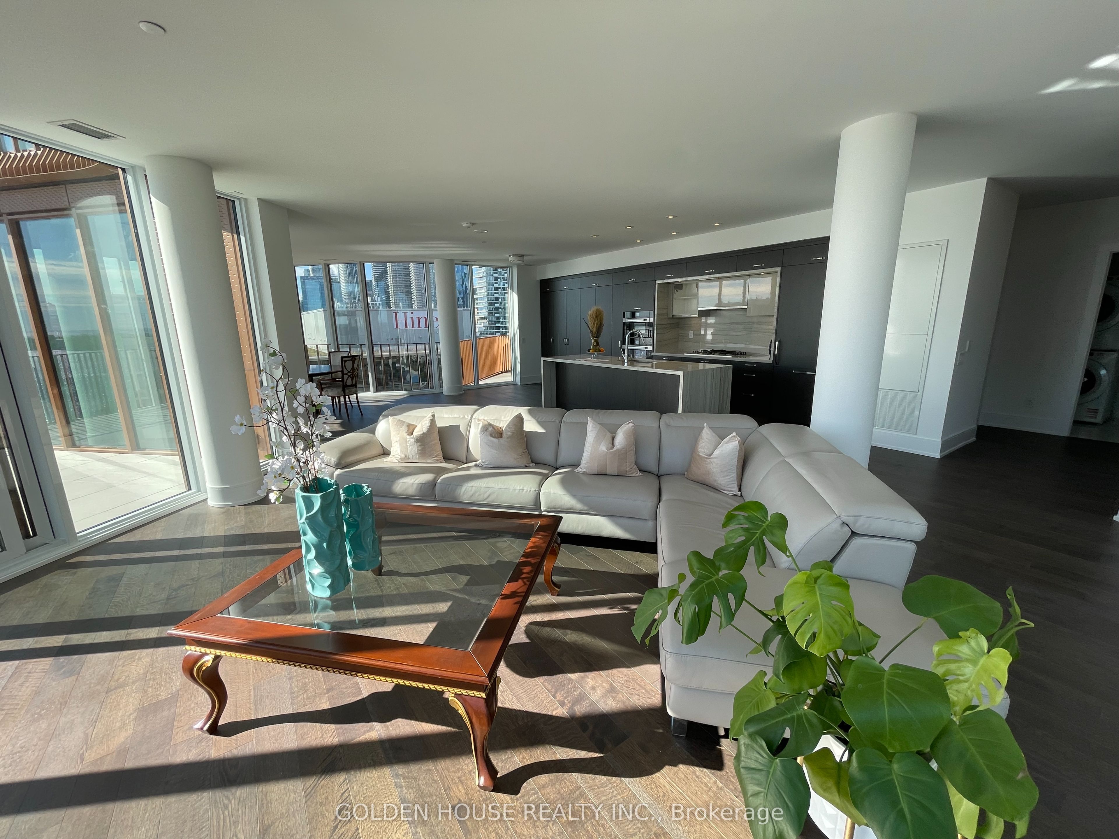 155 Merchants' Wharf N/a Lph22 Property Photo 4