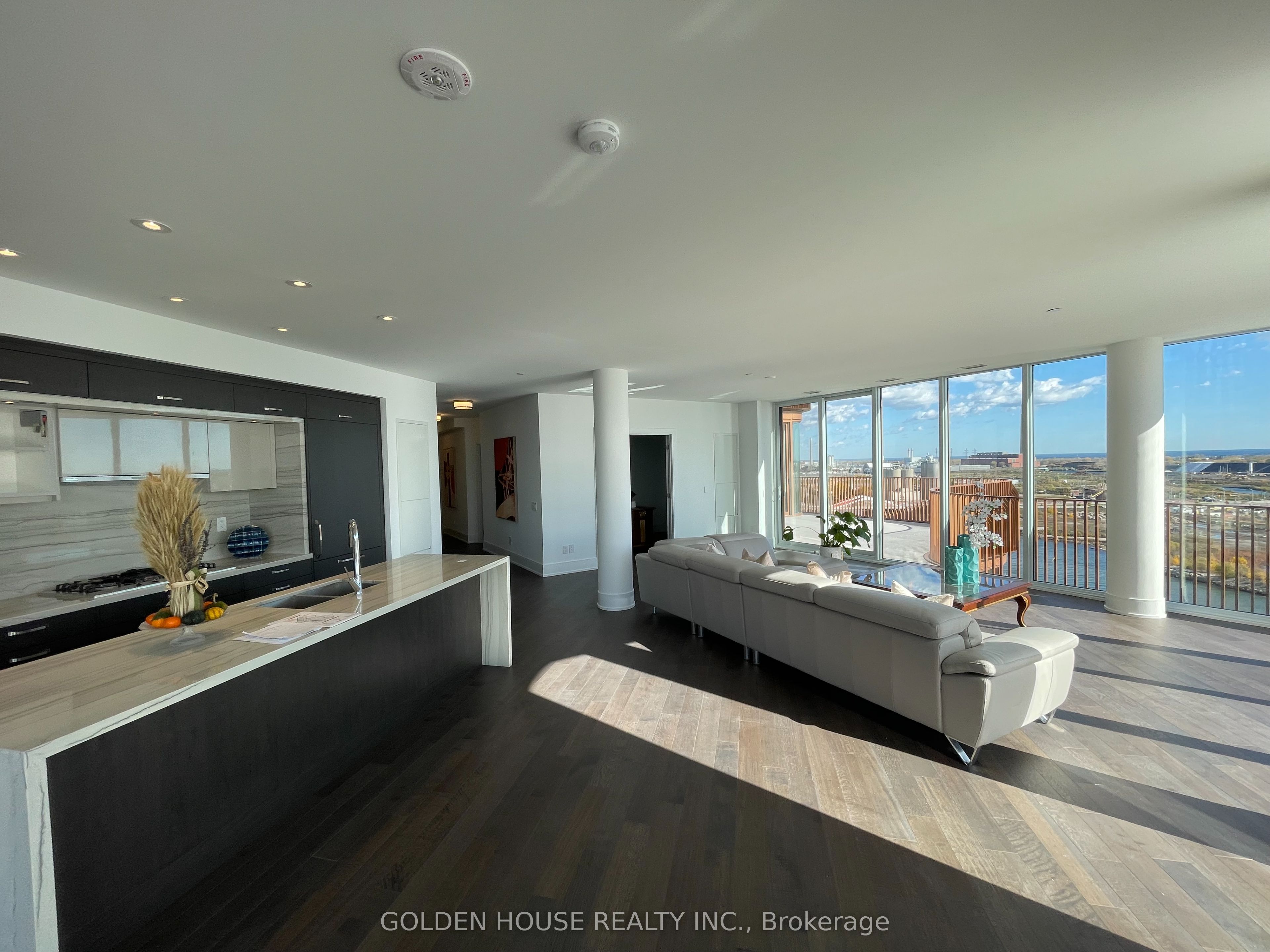 155 Merchants' Wharf N/a Lph22 Property Photo 14