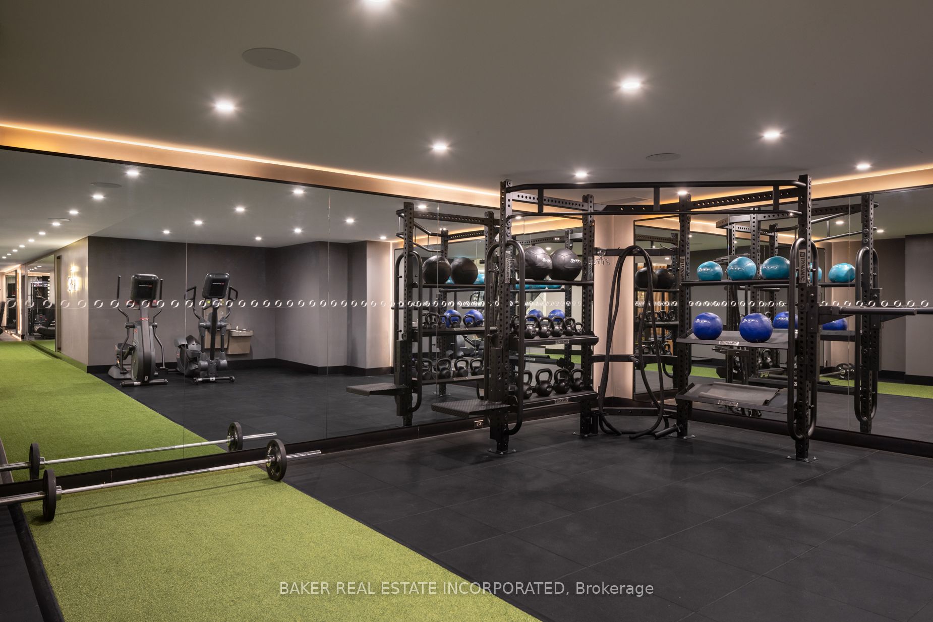 151 Mill Street 517 Property Photo 7