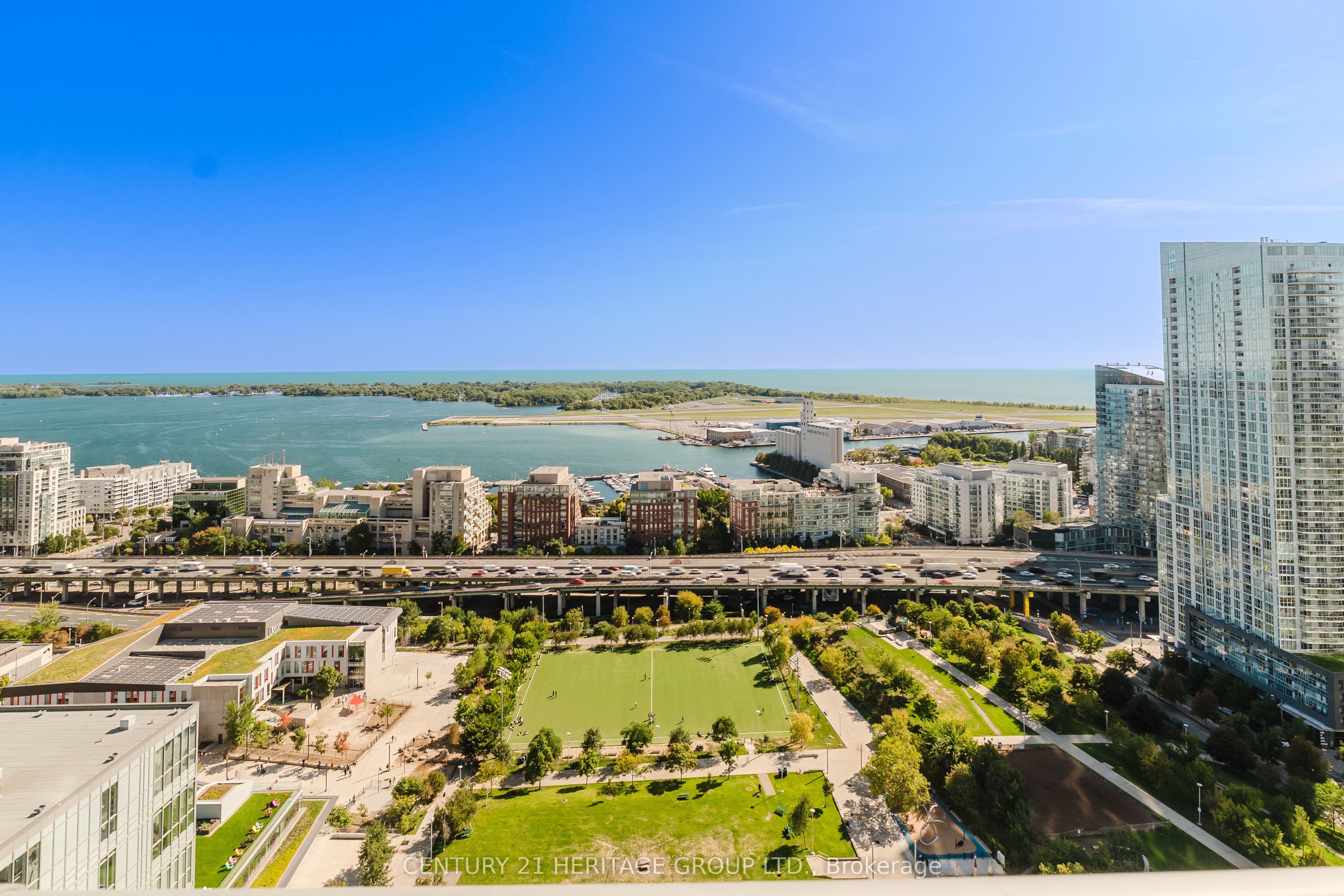 15 Iceboat Terrace 3506 Property Photo 1