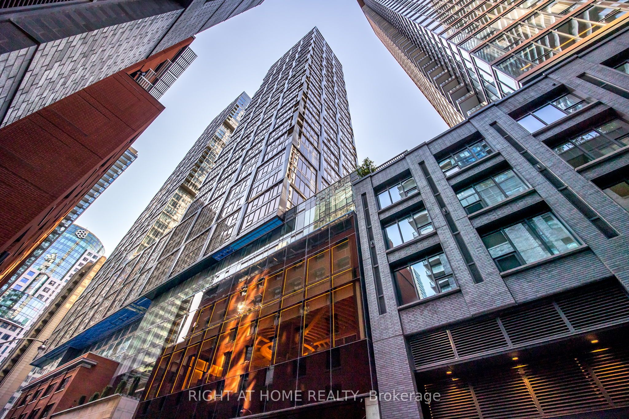 35 Mercer Street 1512 Property Photo 30