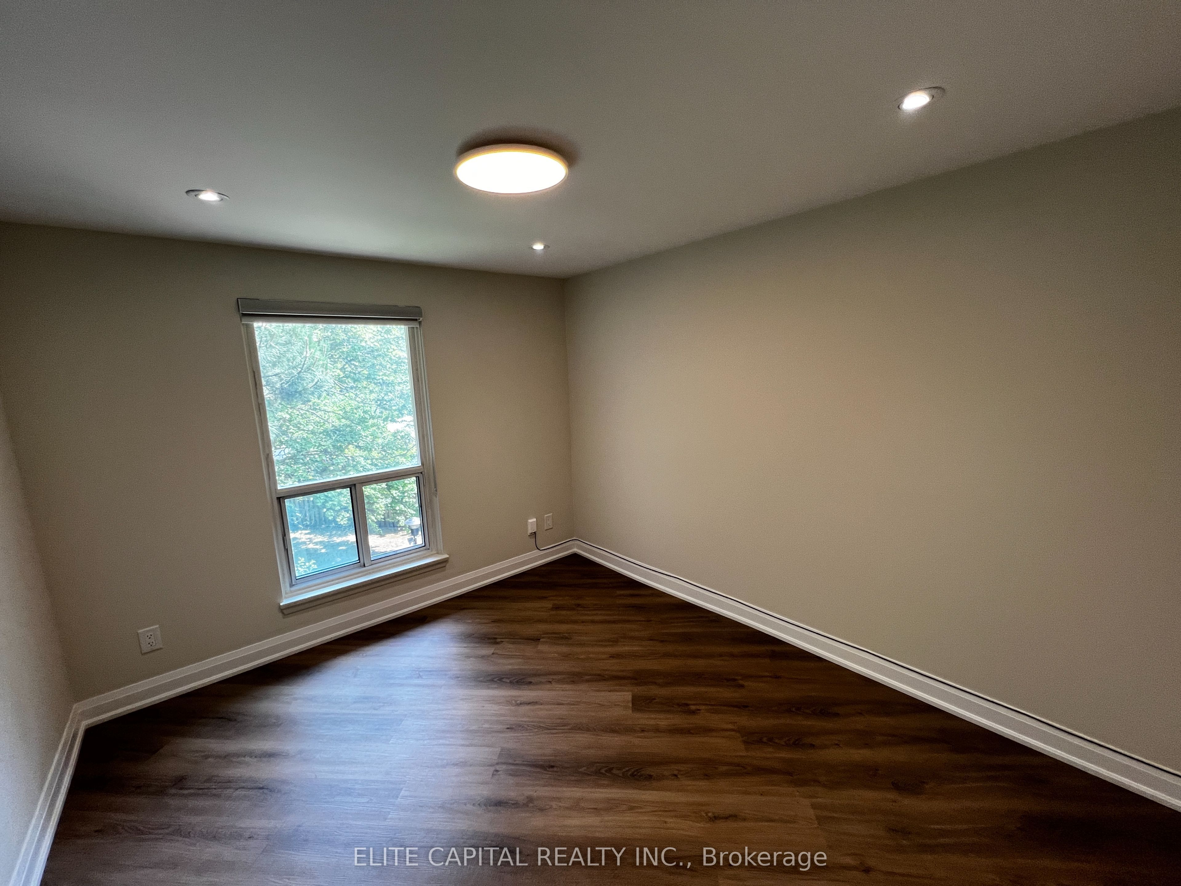 74 Thimble Berry Way Property Photo 9